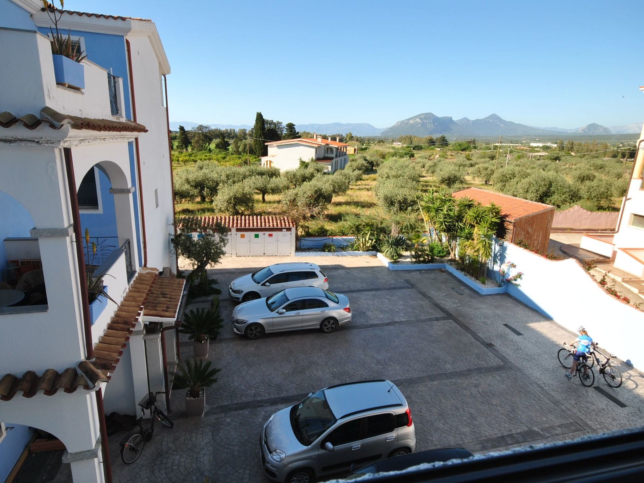 Smeralda-Image-tags.info