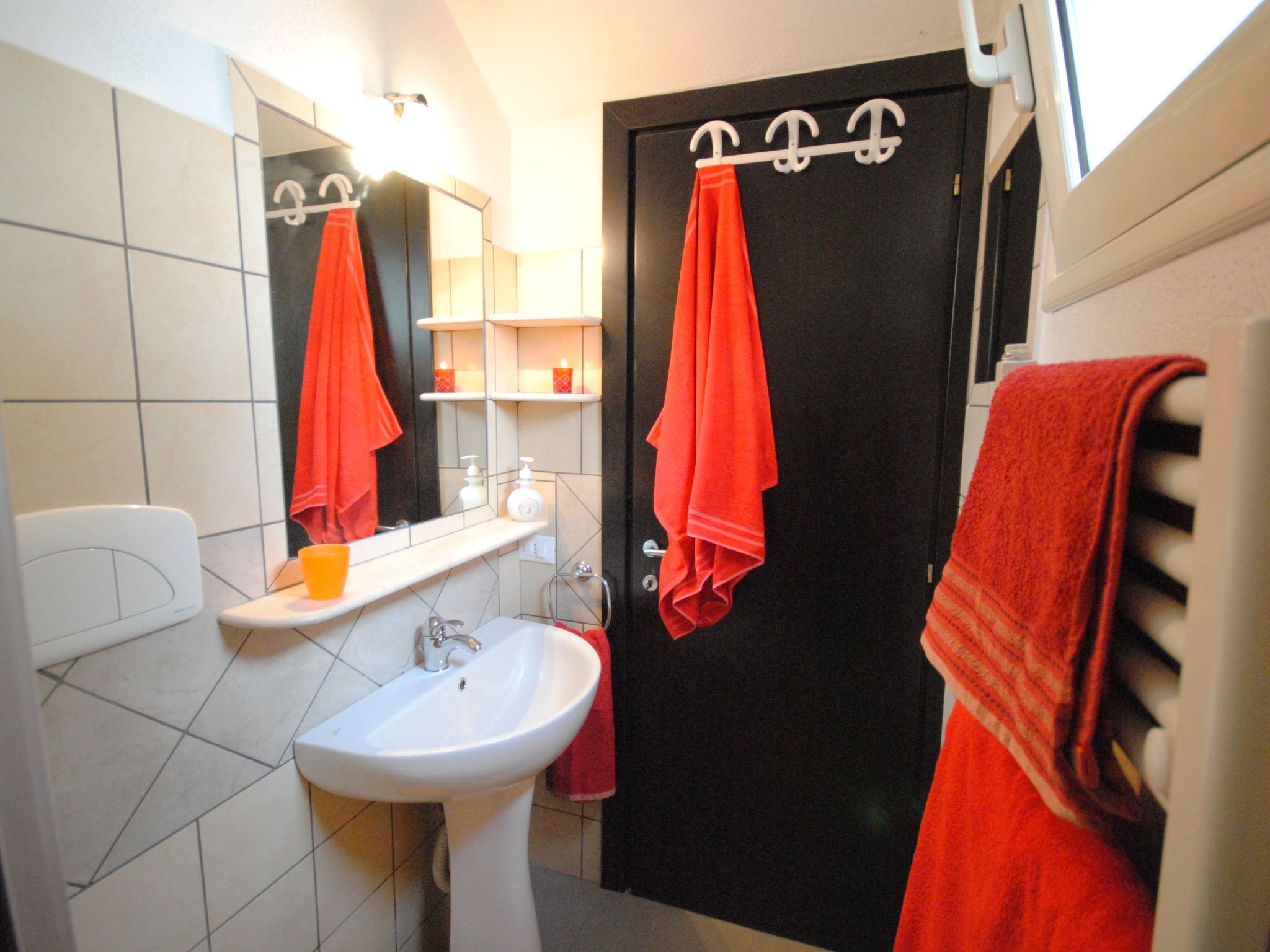 Mirto-Image-tags.info