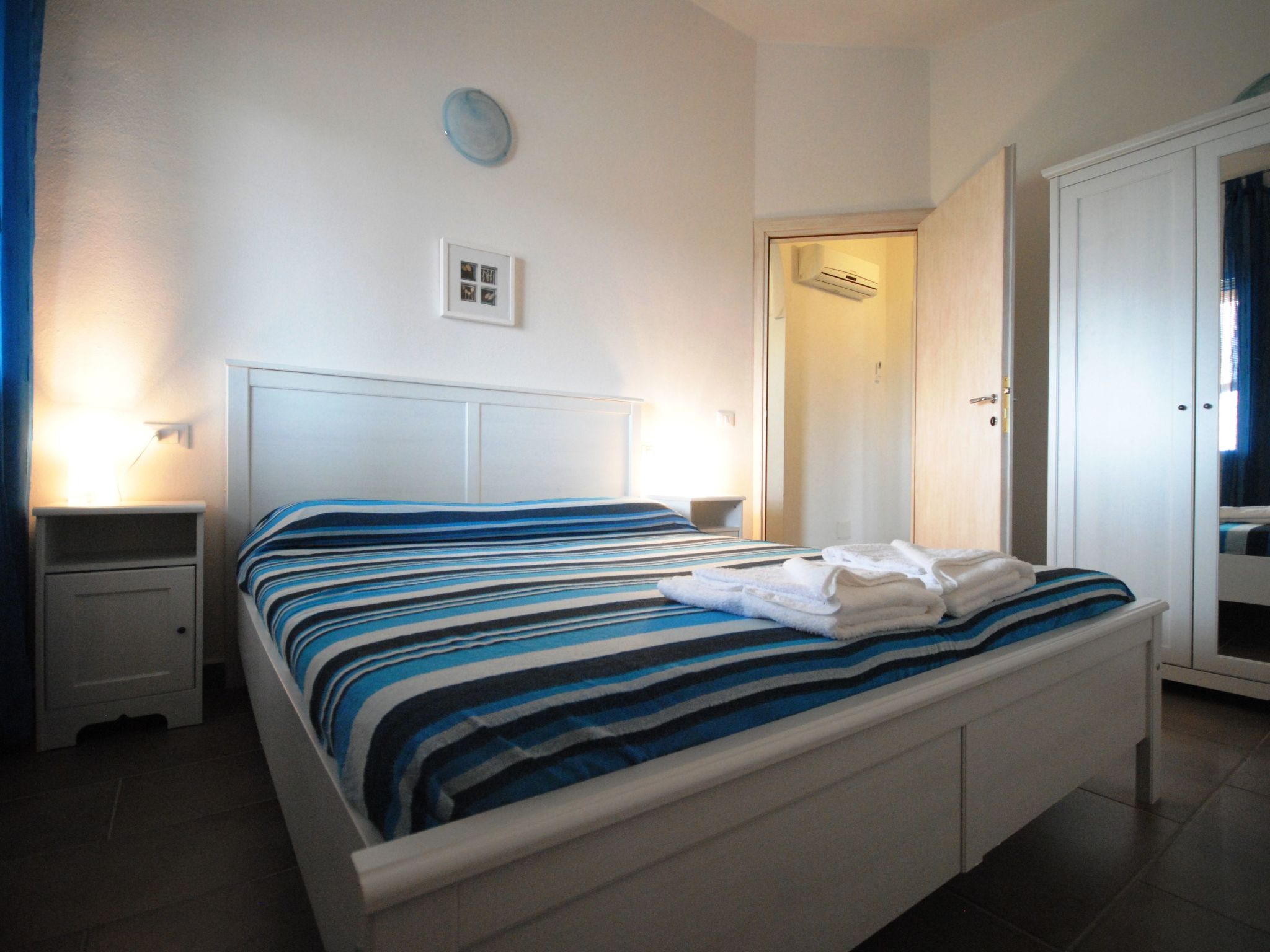 Azzurra-Image-tags.info