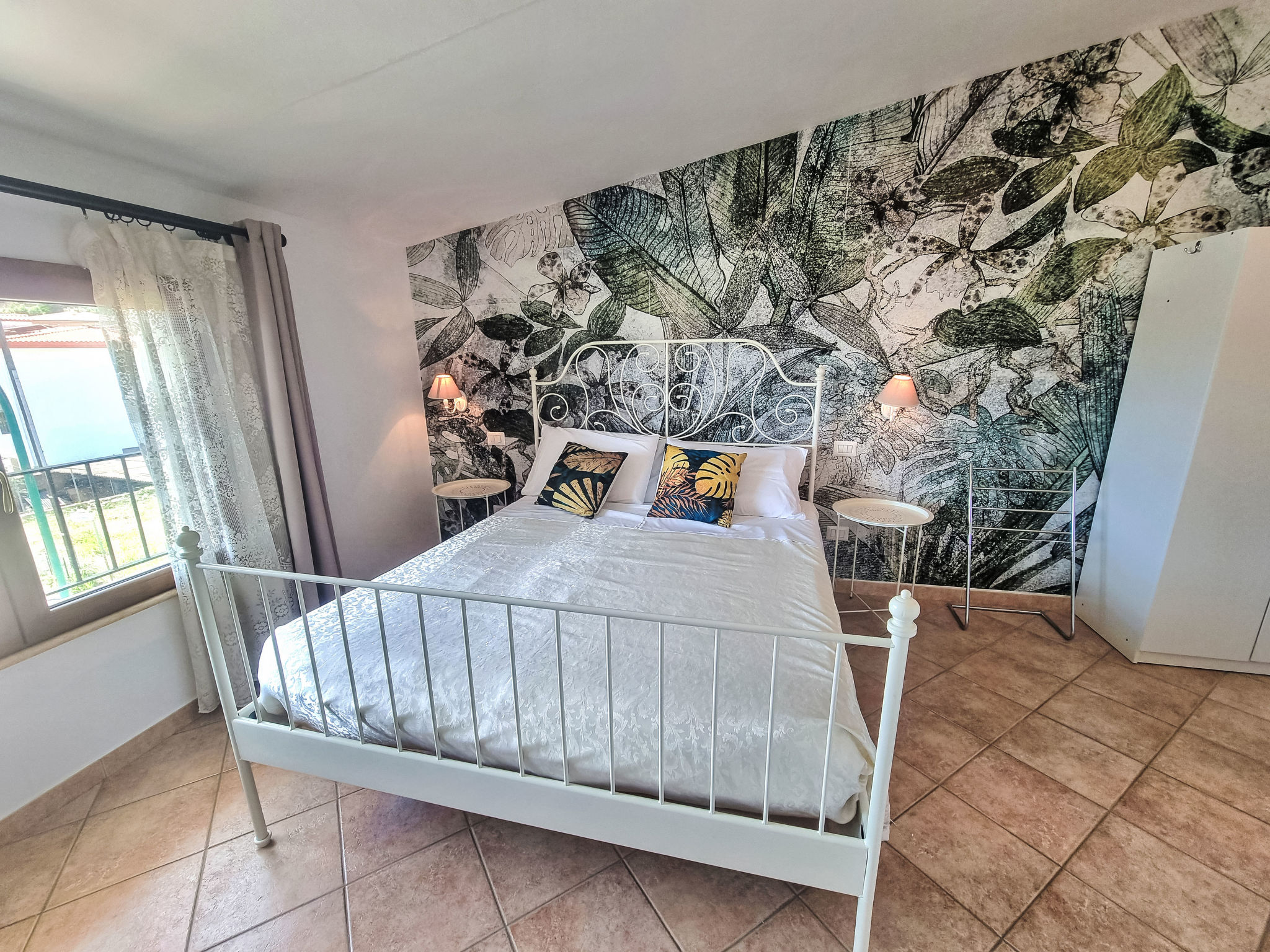 Crystal Sea Apartment-Binnen