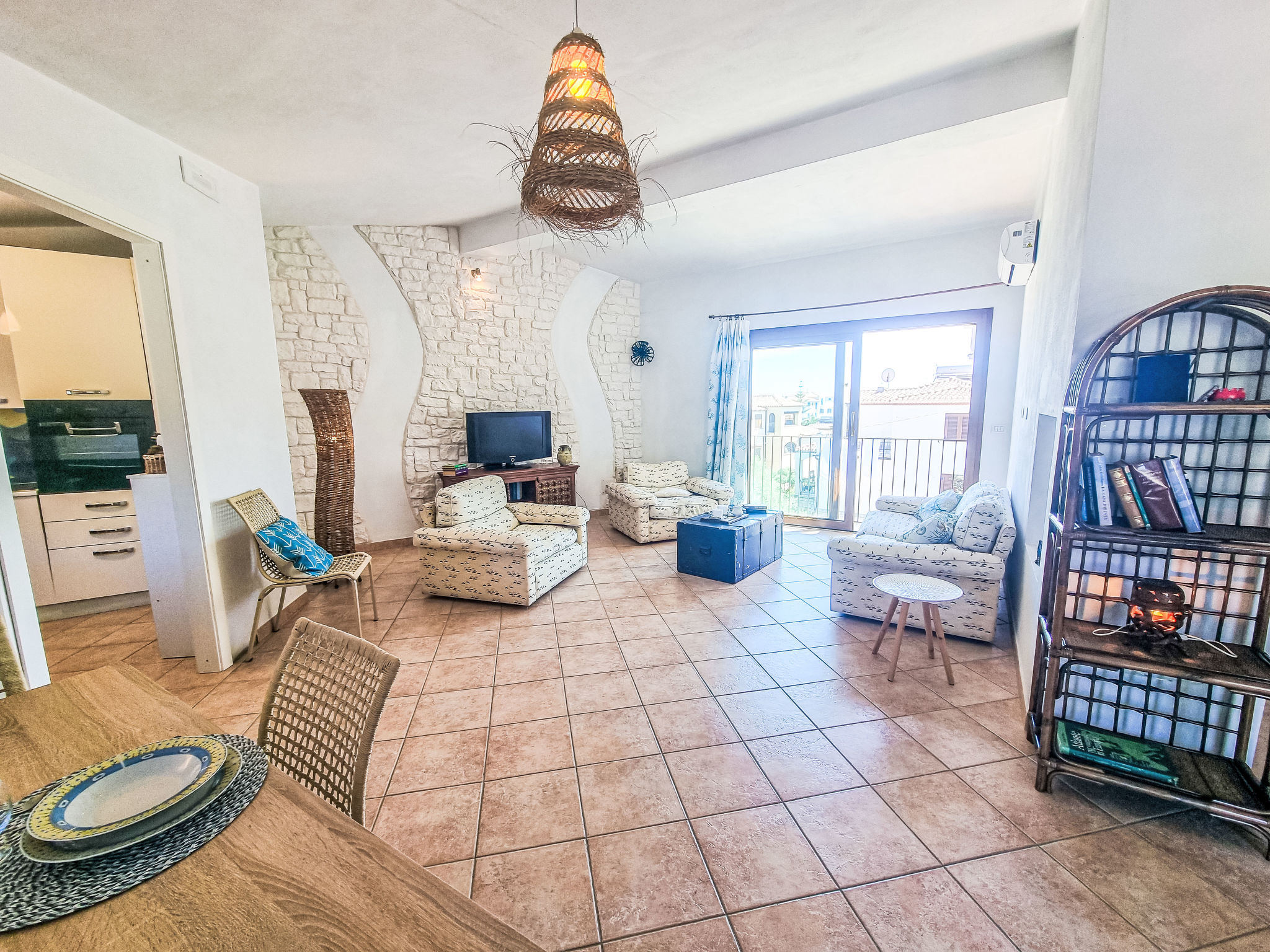 Crystal Sea Apartment-Binnen