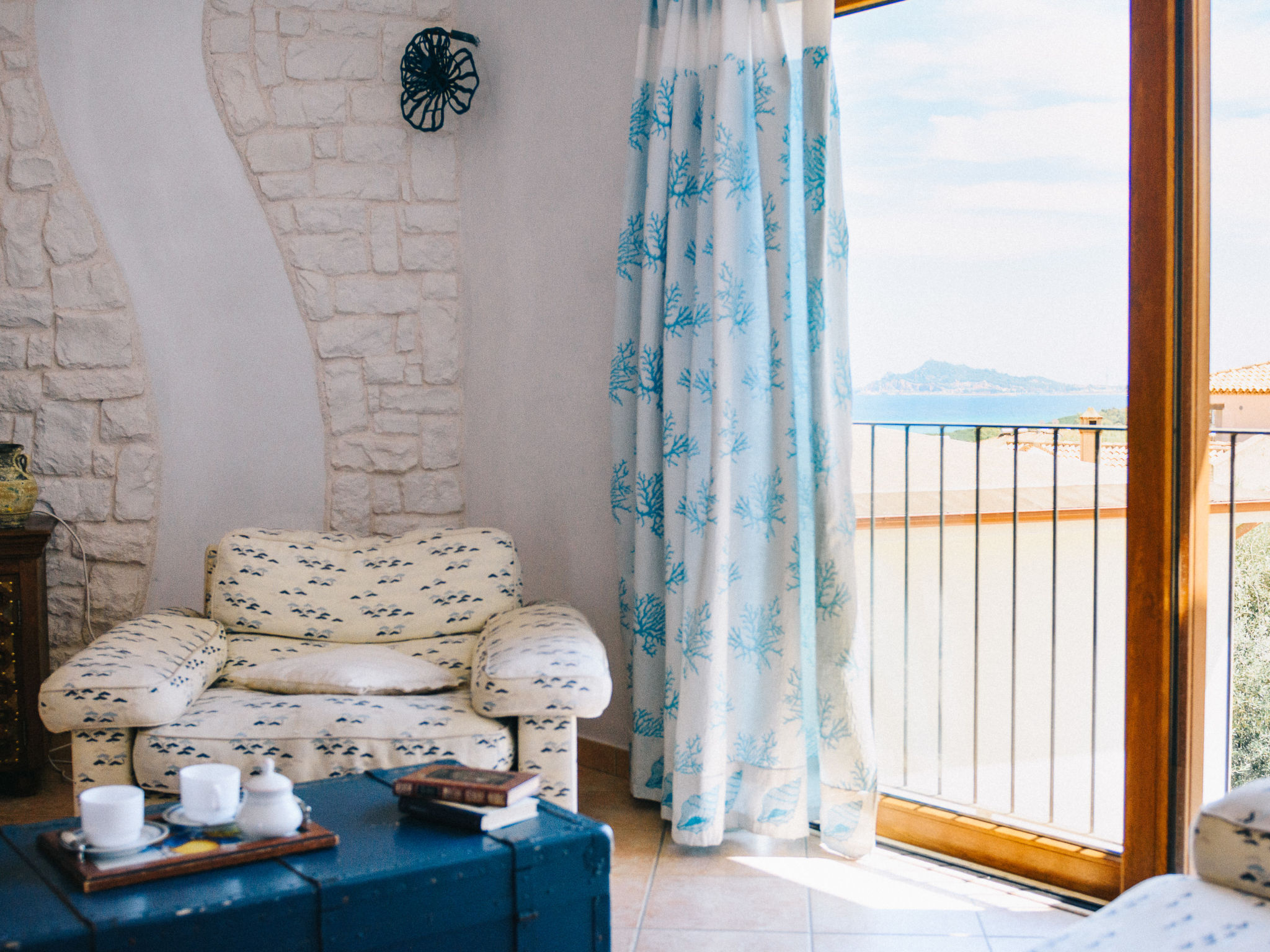 Crystal Sea Apartment
