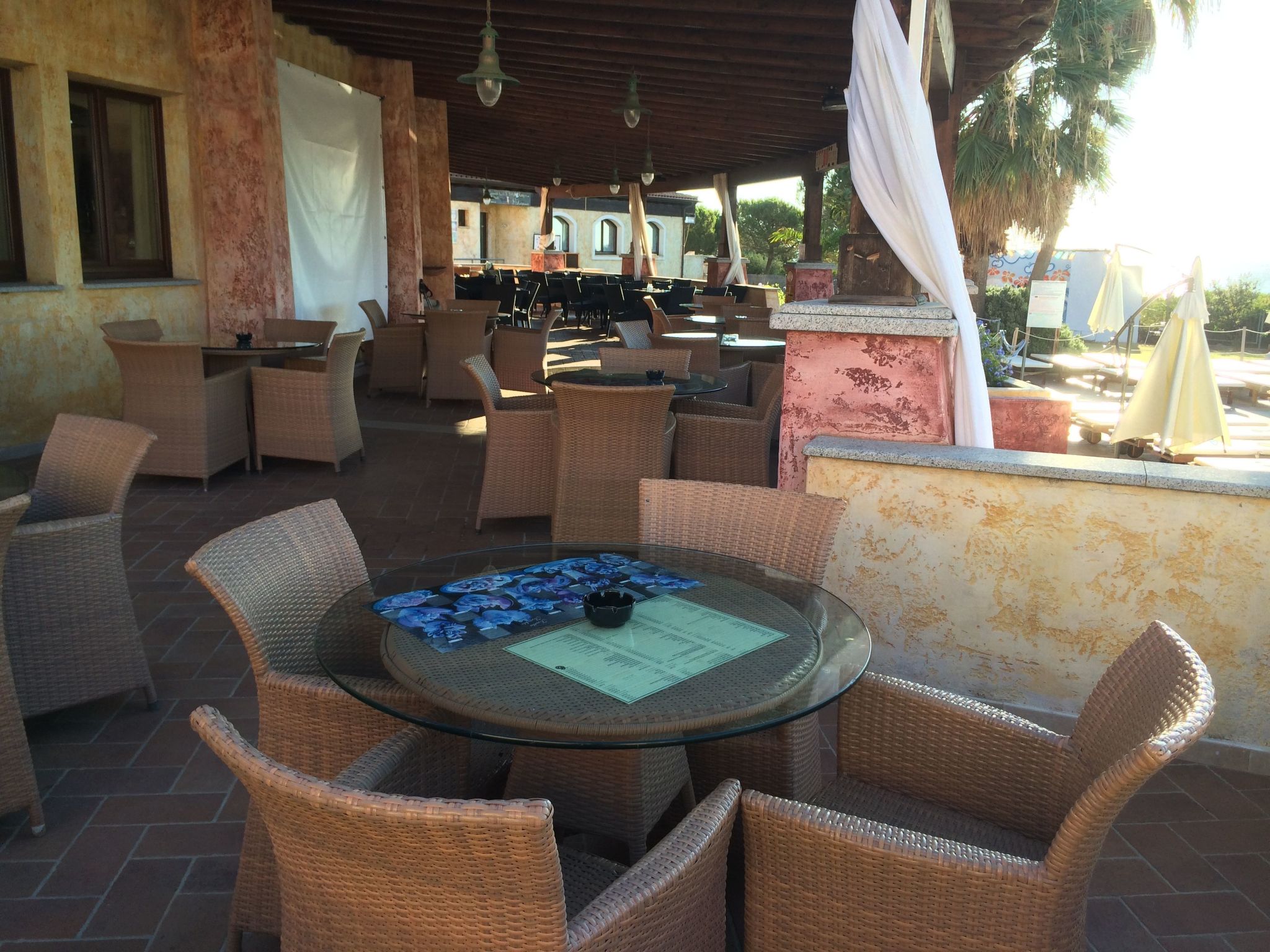 Gemütliches Ferienhaus mit Kamin in Porto Tramatzu-Binnen