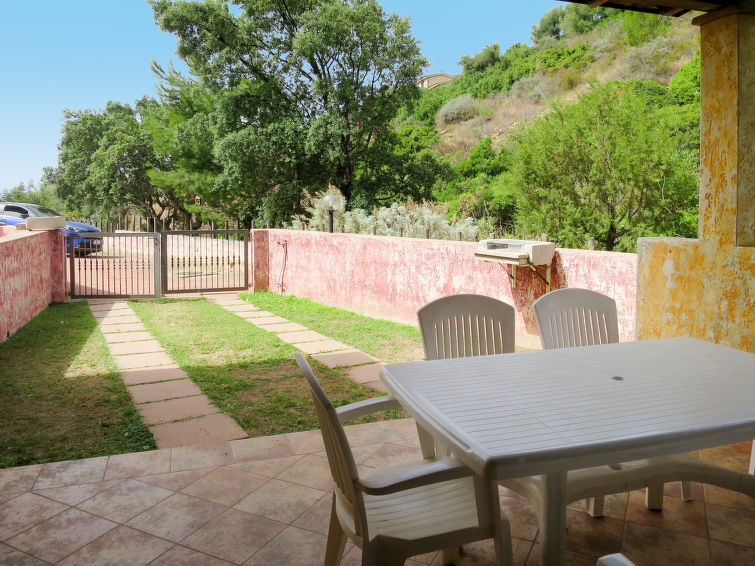 Search and Stay destination Provincia del Sud Sardegna, Sardegna - Italy from AU$ 171. Il Borgo (PCR140)