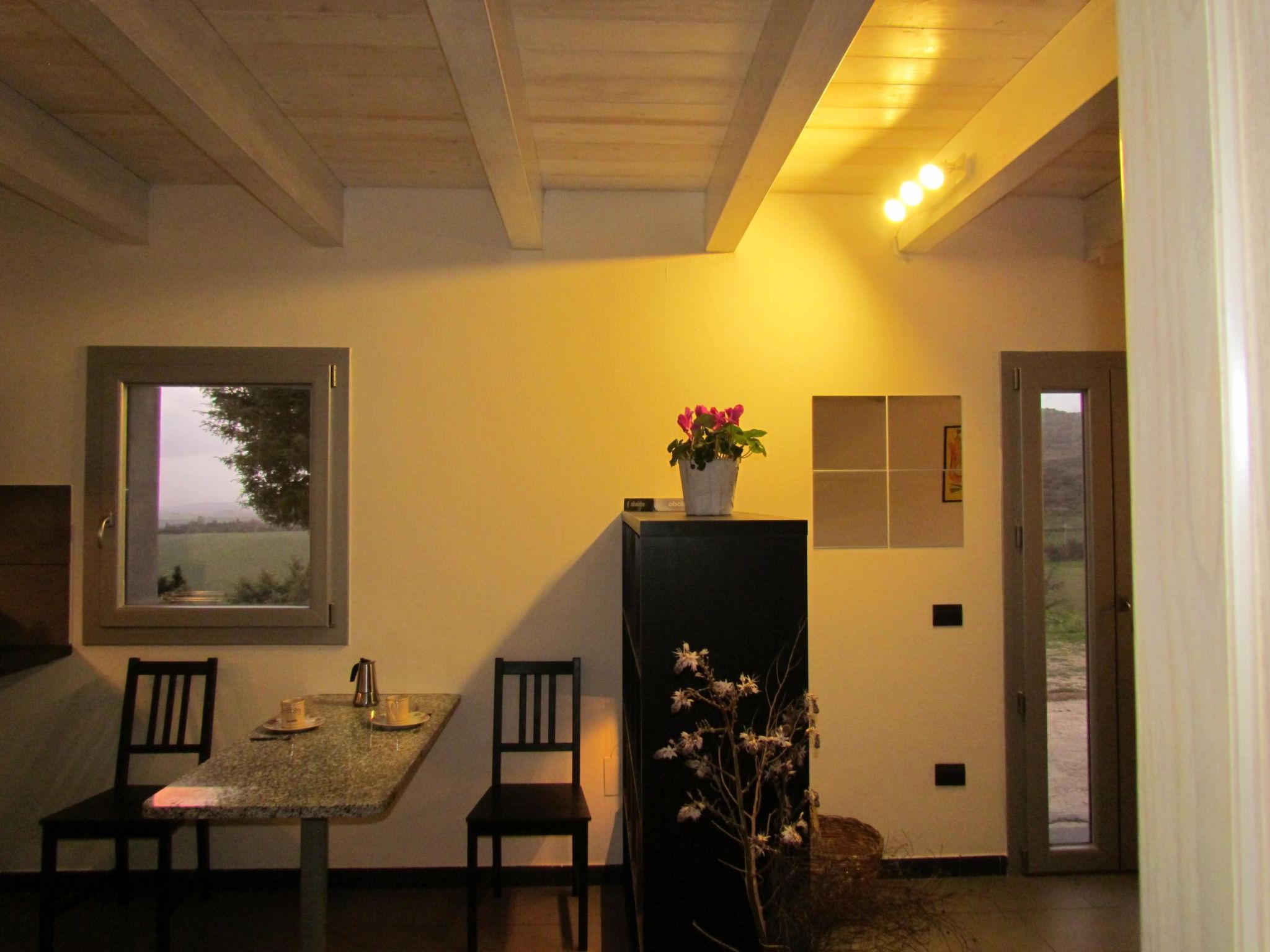 Unterkunft in einer Höhle mit Privatparkplatz-Binnen