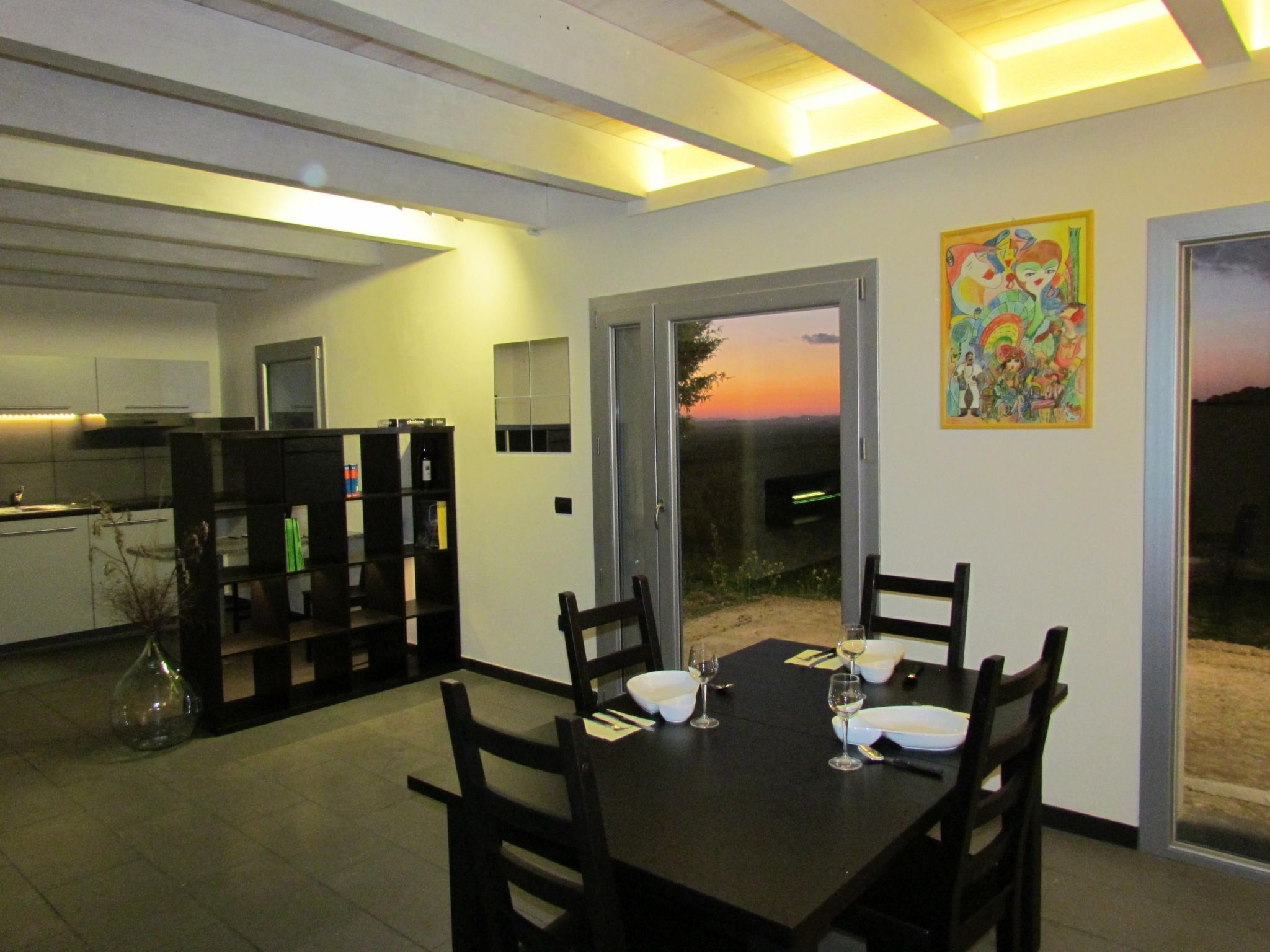 Unterkunft in einer Höhle mit Privatparkplatz-Binnen