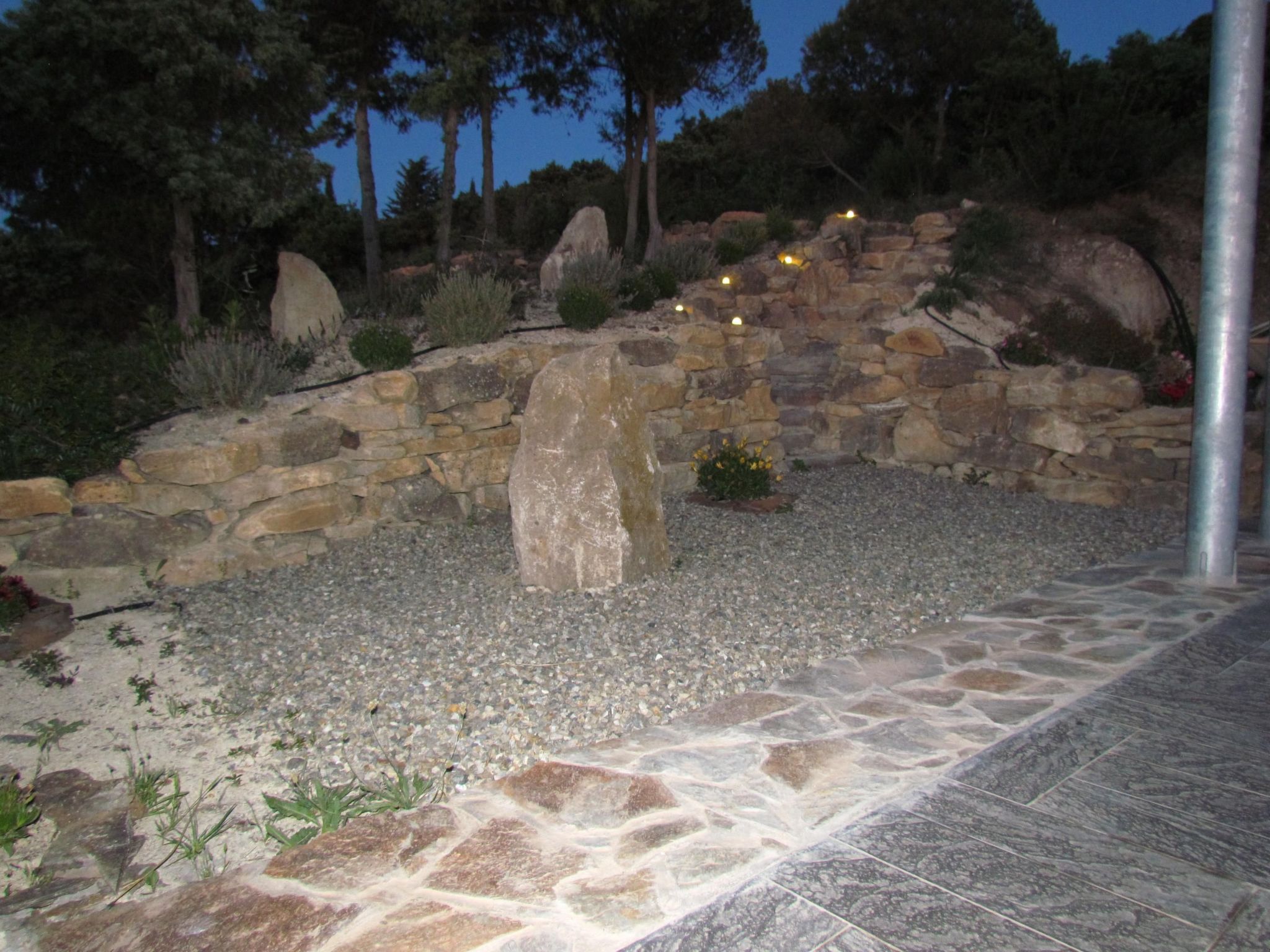 Unterkunft in einer Höhle mit Privatparkplatz-Binnen