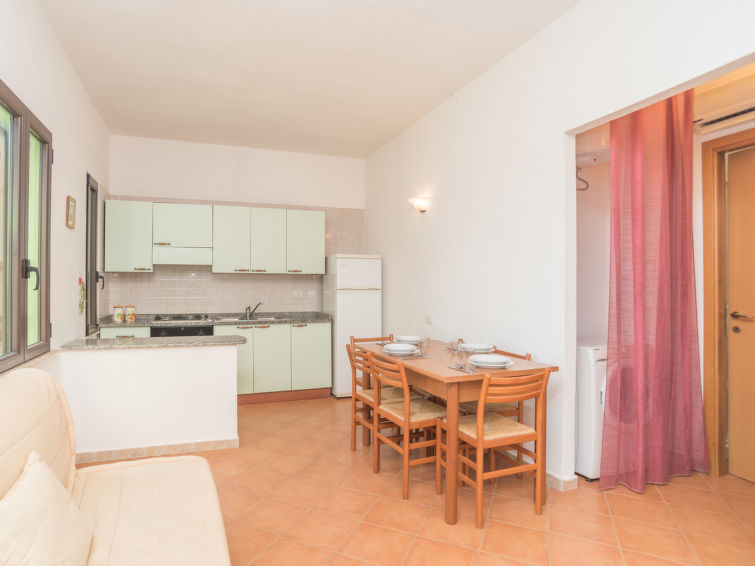 Op 1,0 km van zee: Comfortabel appartement in centrum Costa Rei in Costa Rei