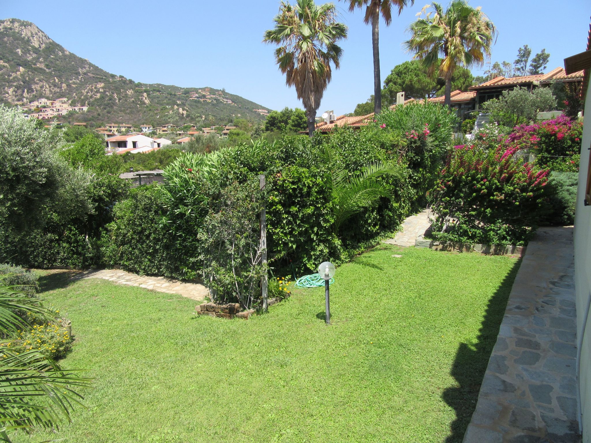 Casa Dany mit geschlossenem Garten-Binnen