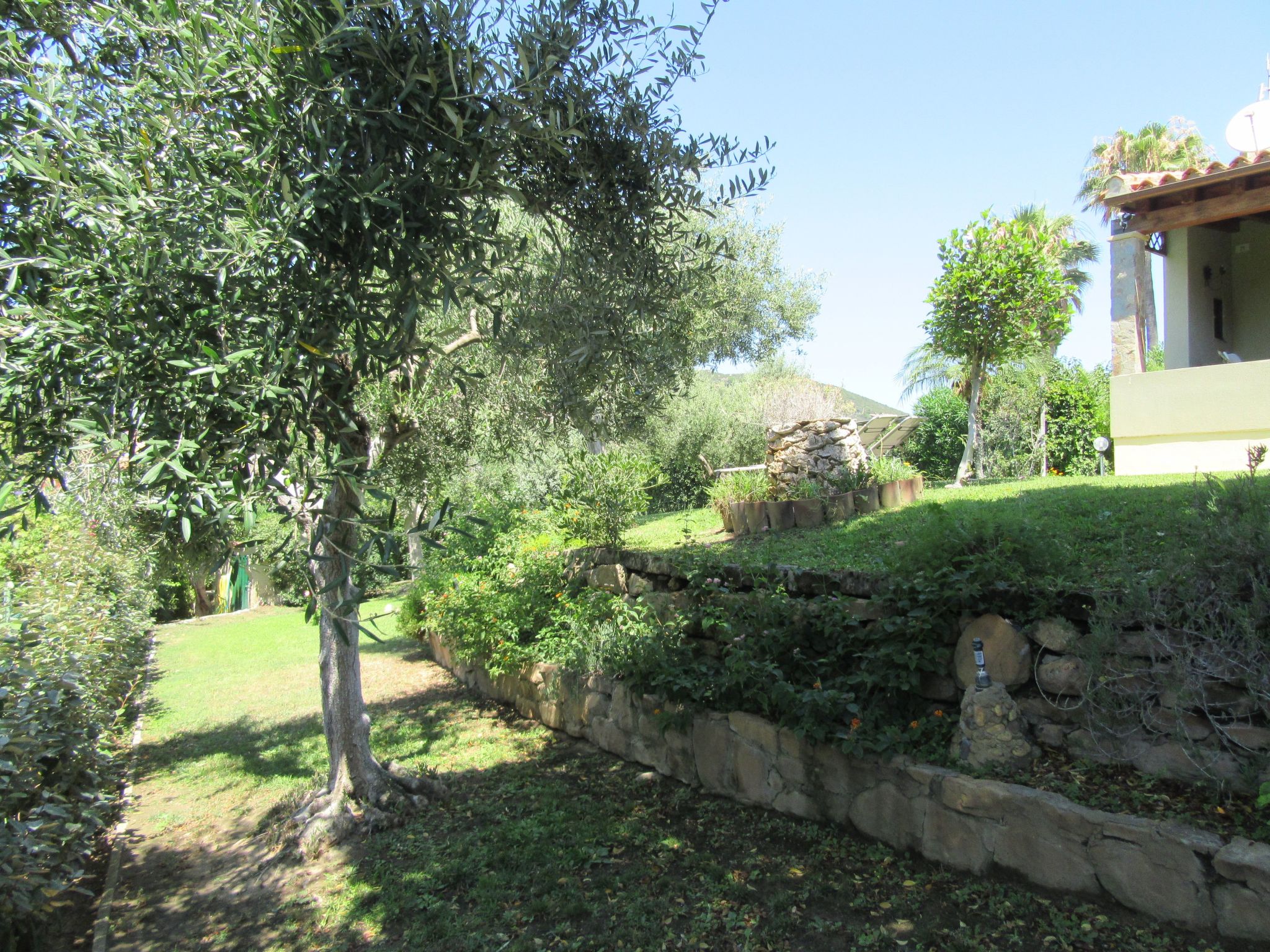 Casa Dany mit geschlossenem Garten-Binnen