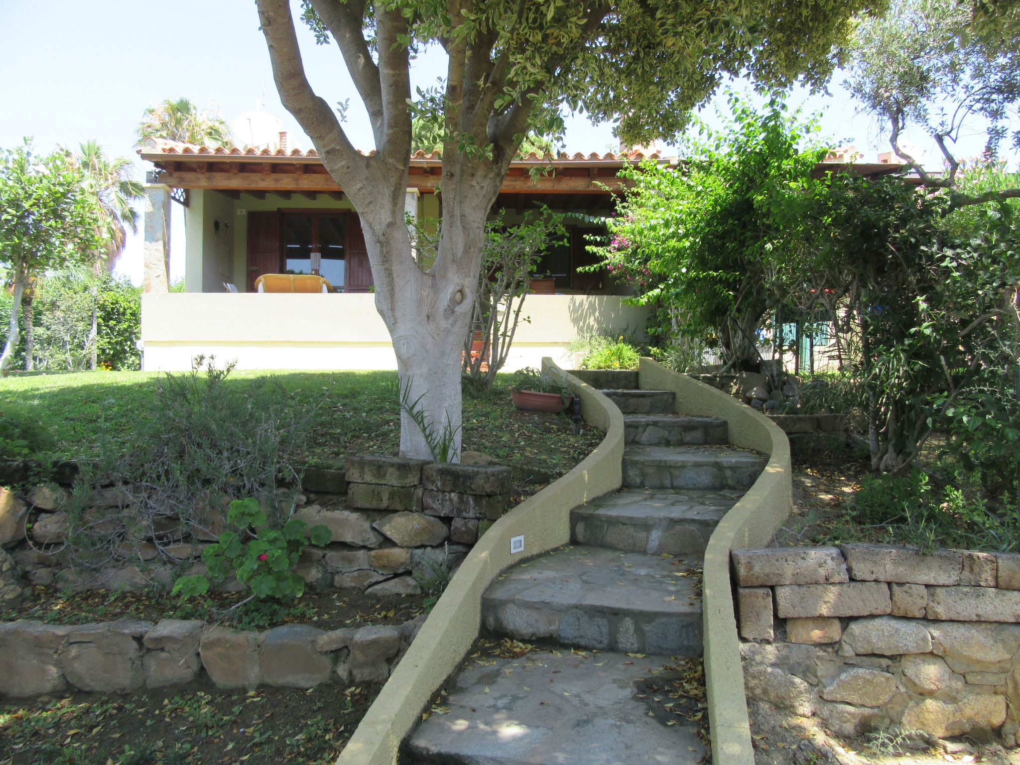 Casa Dany mit geschlossenem Garten-Binnen