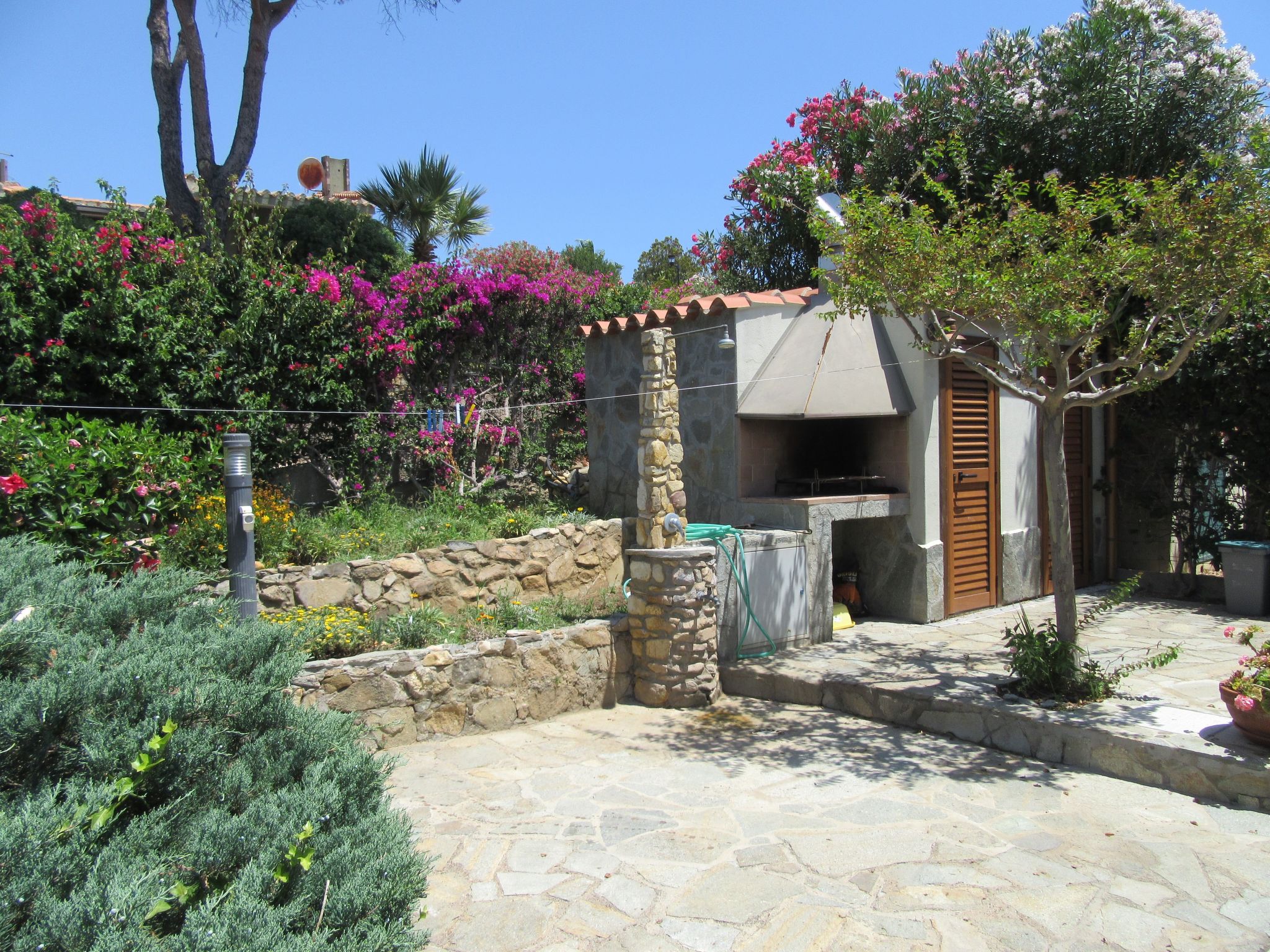 Casa Dany mit geschlossenem Garten-Binnen