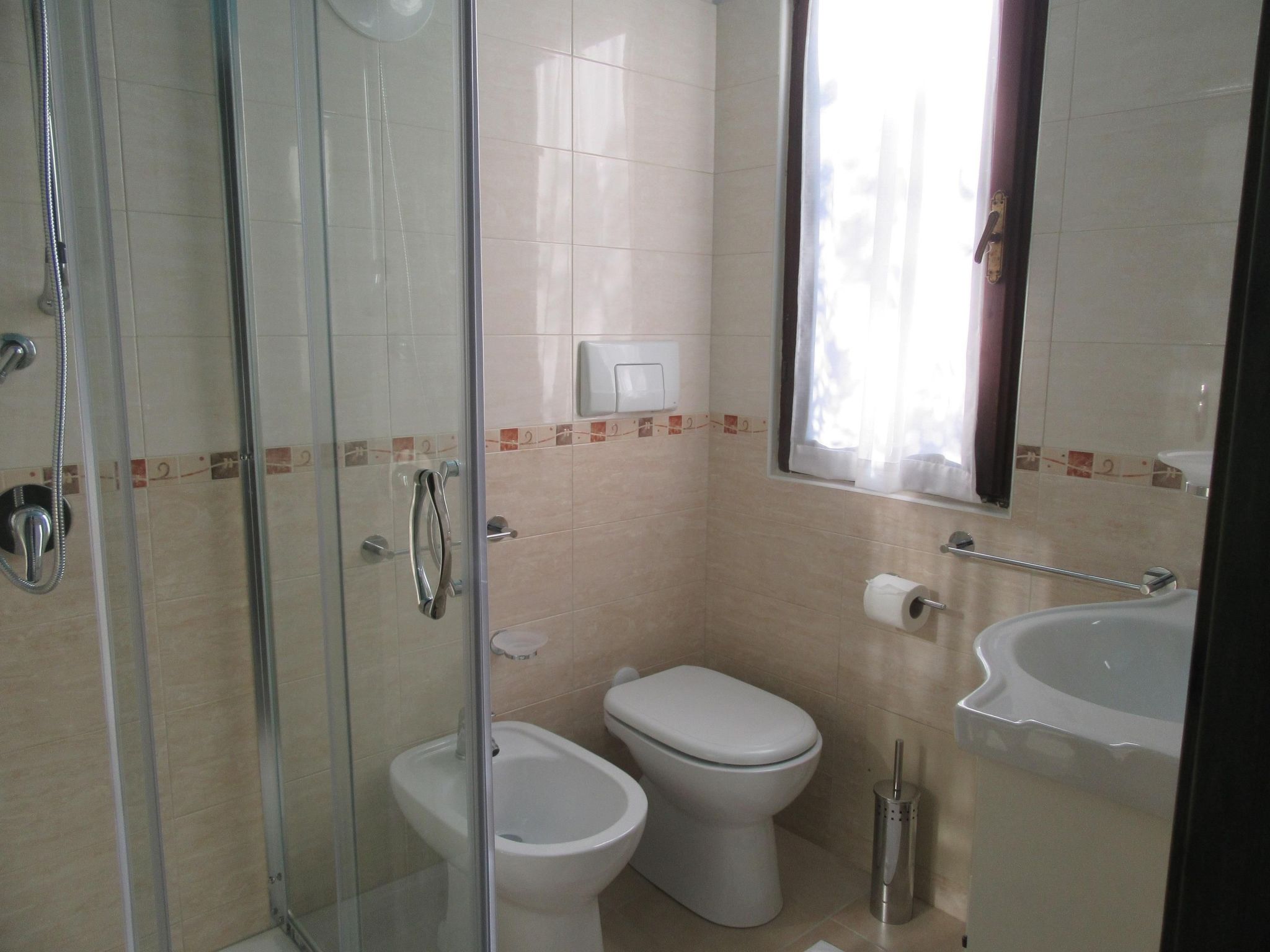 Gemütliche Zwei-Zimmer-Ferienwohnung Susy-Binnen