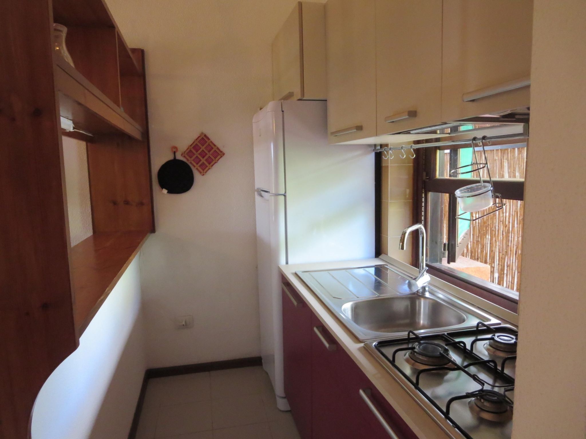 Trilo Mulbery mit großem Garten-Binnen