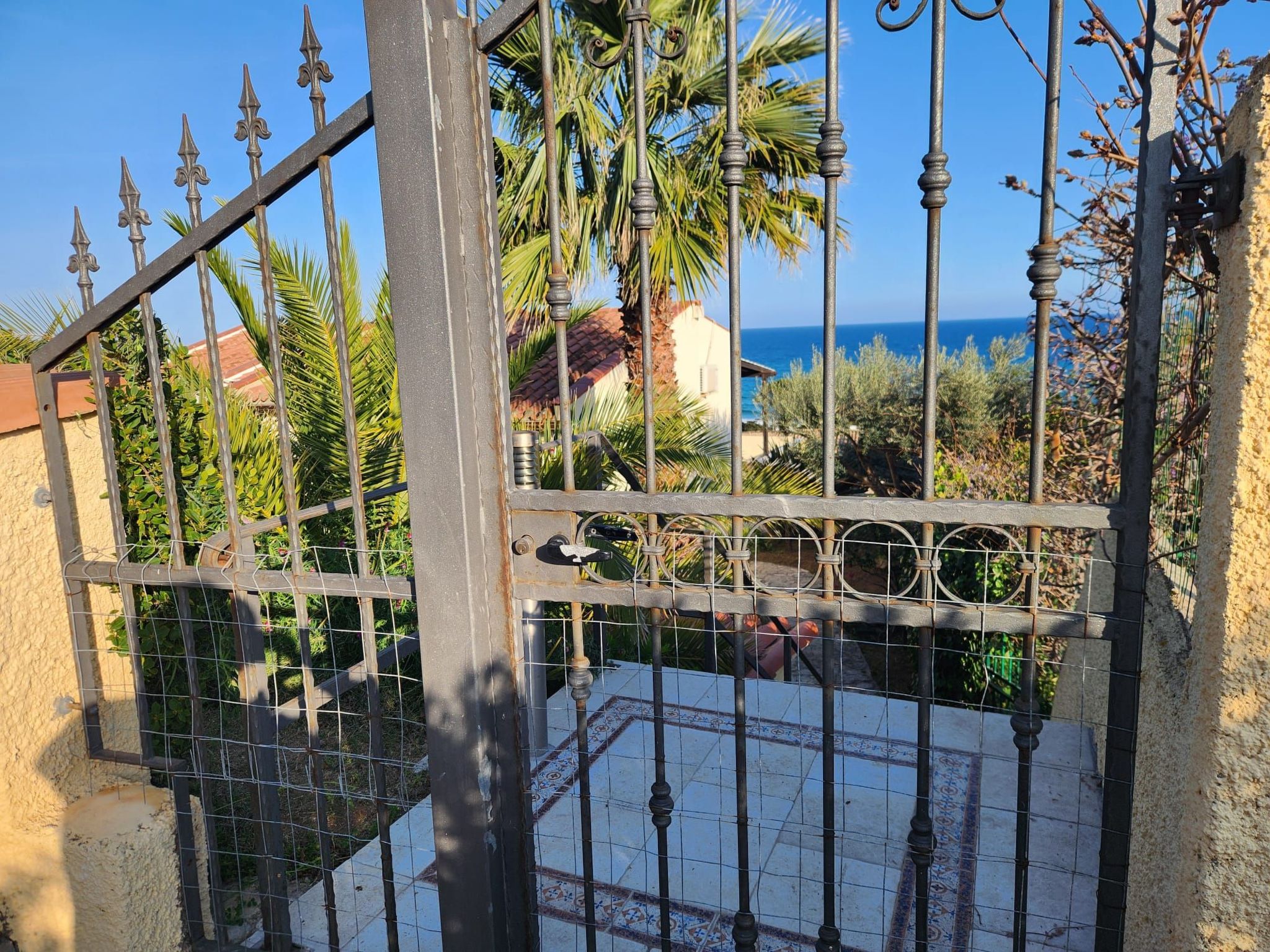 Casa Giusy mit Terrasse und Meerblick-Binnen