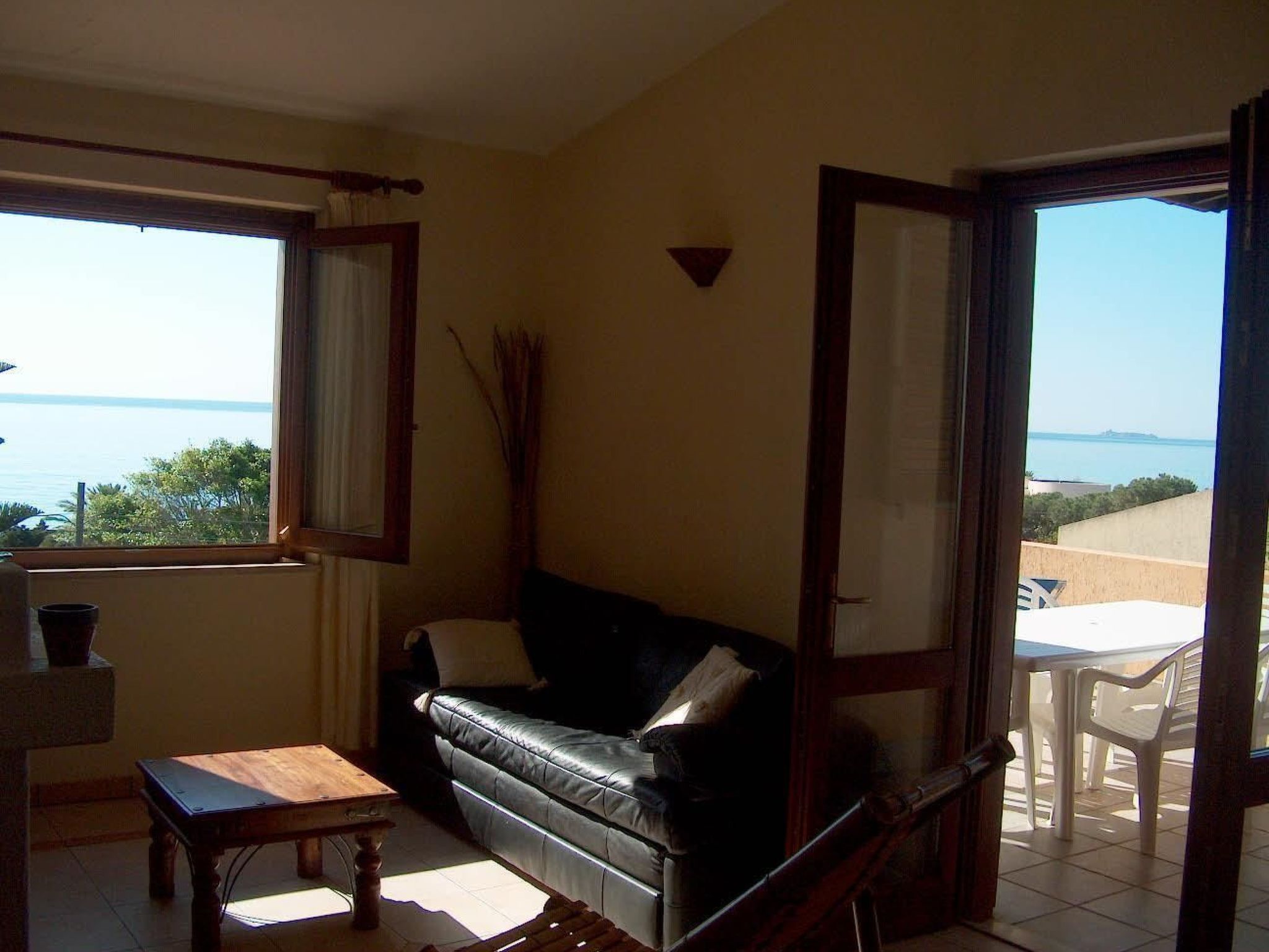 Casa Giusy mit Terrasse und Meerblick-Binnen