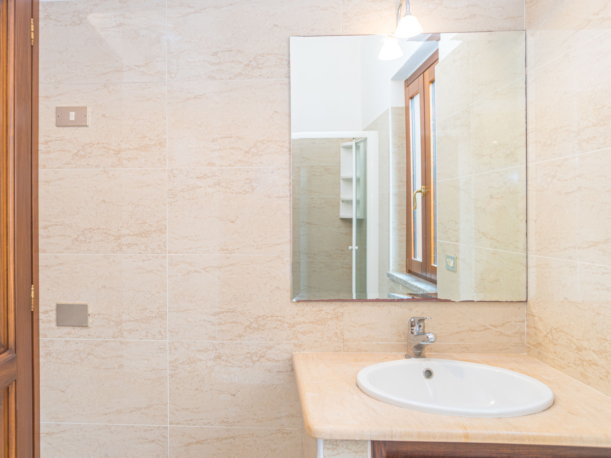 Photo of Rei Sole (REI303)