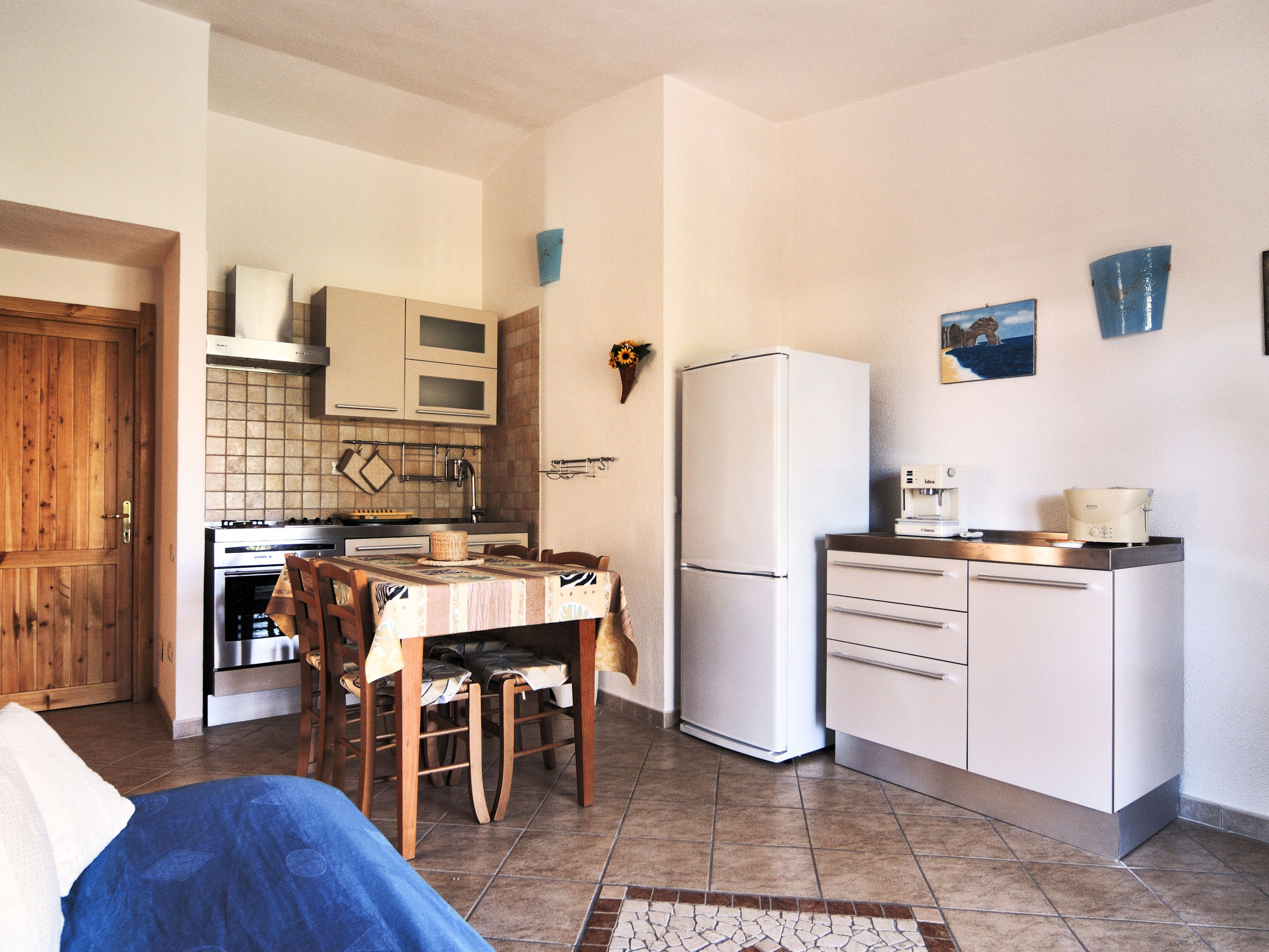 Photo of BINI (REI210)