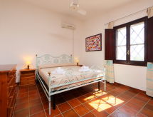 Ferienhaus Ville Sant'Elmo (REI240)