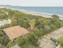 Ferienhaus Villa Monte Nai (REI420)