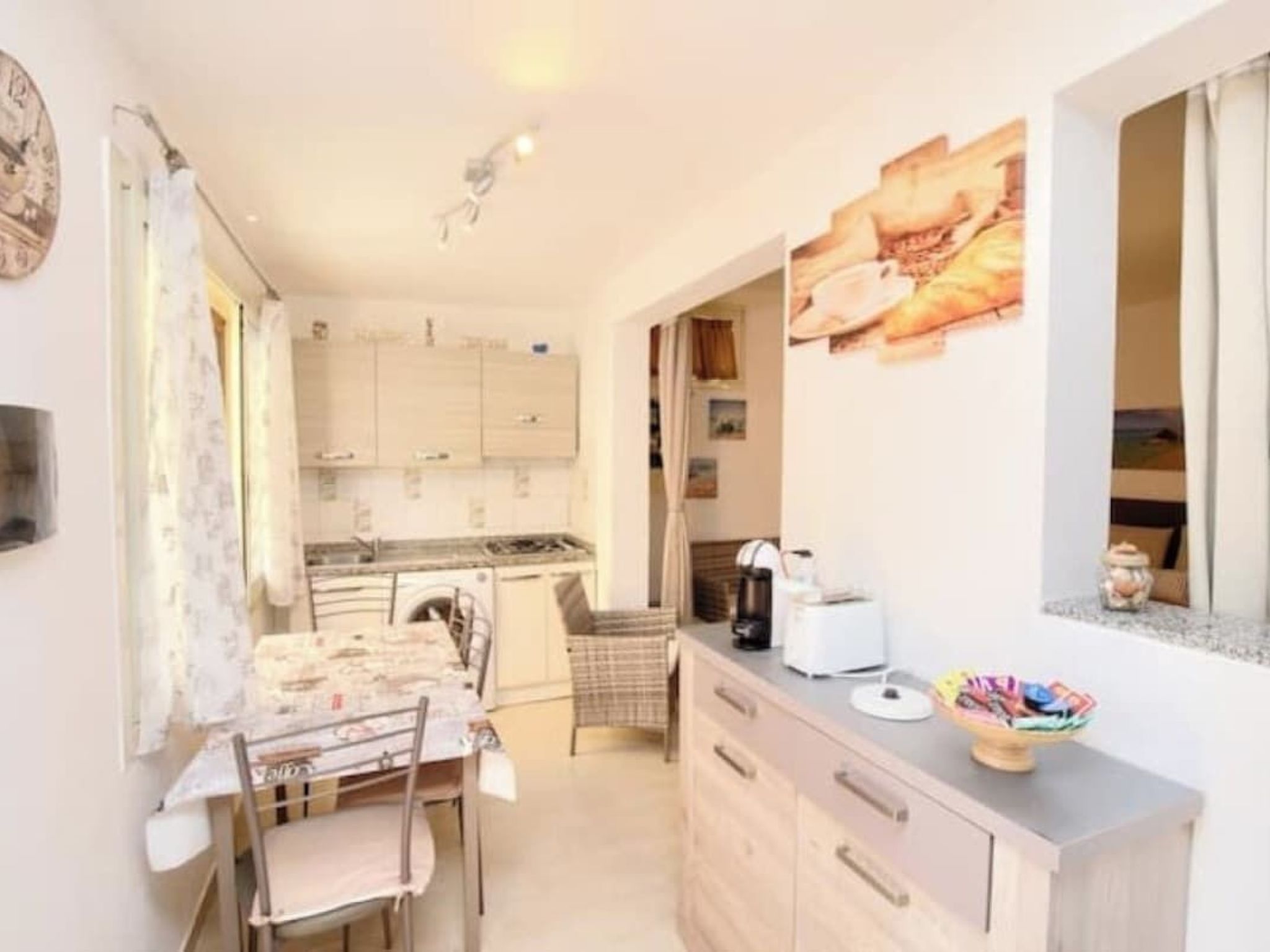 Photo of Ein-Zimmer-Wohnung 'Sardesidence' in Strandnähe