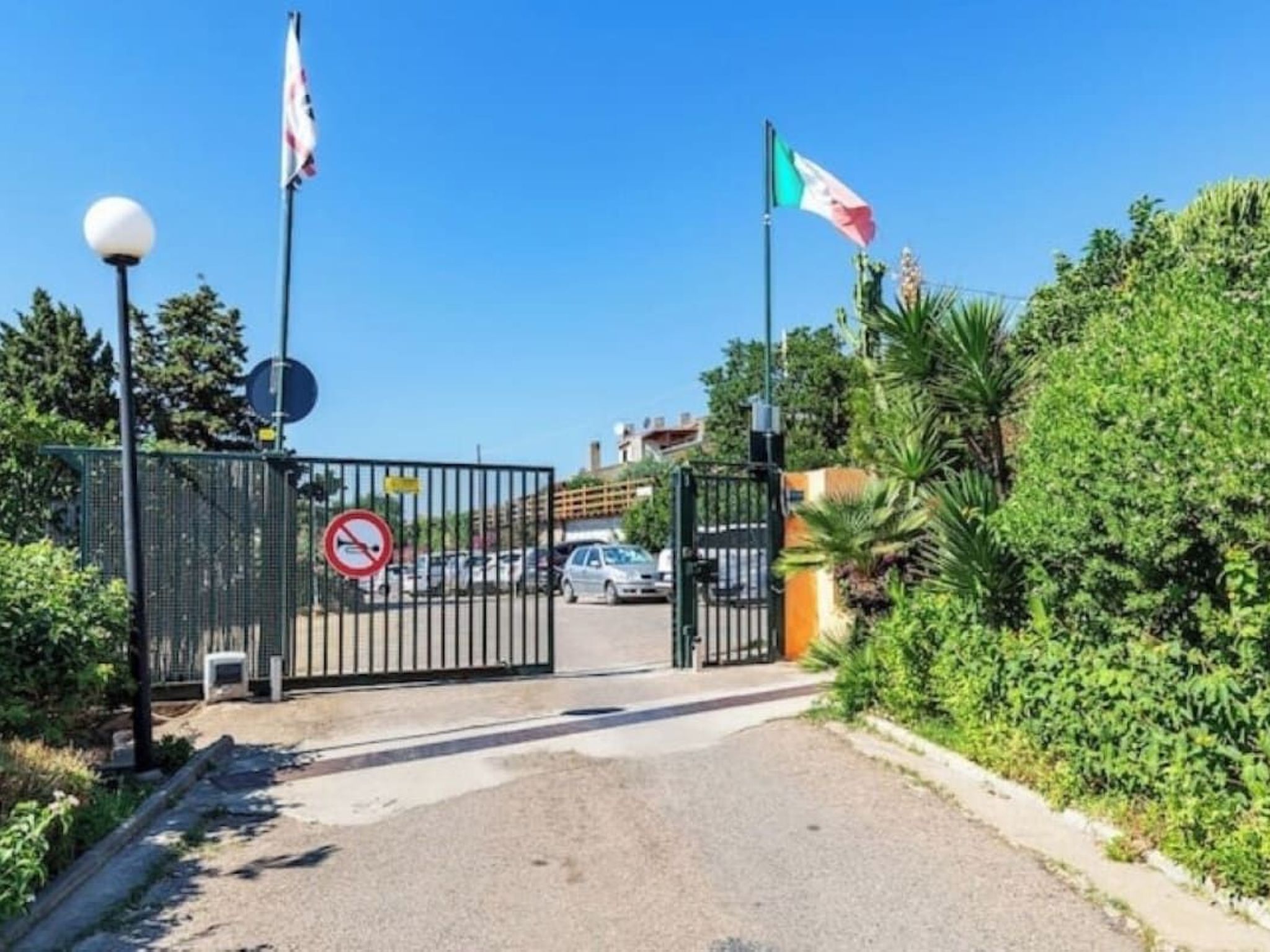 Photo of Ein-Zimmer-Wohnung 'Sardesidence' in Strandnähe