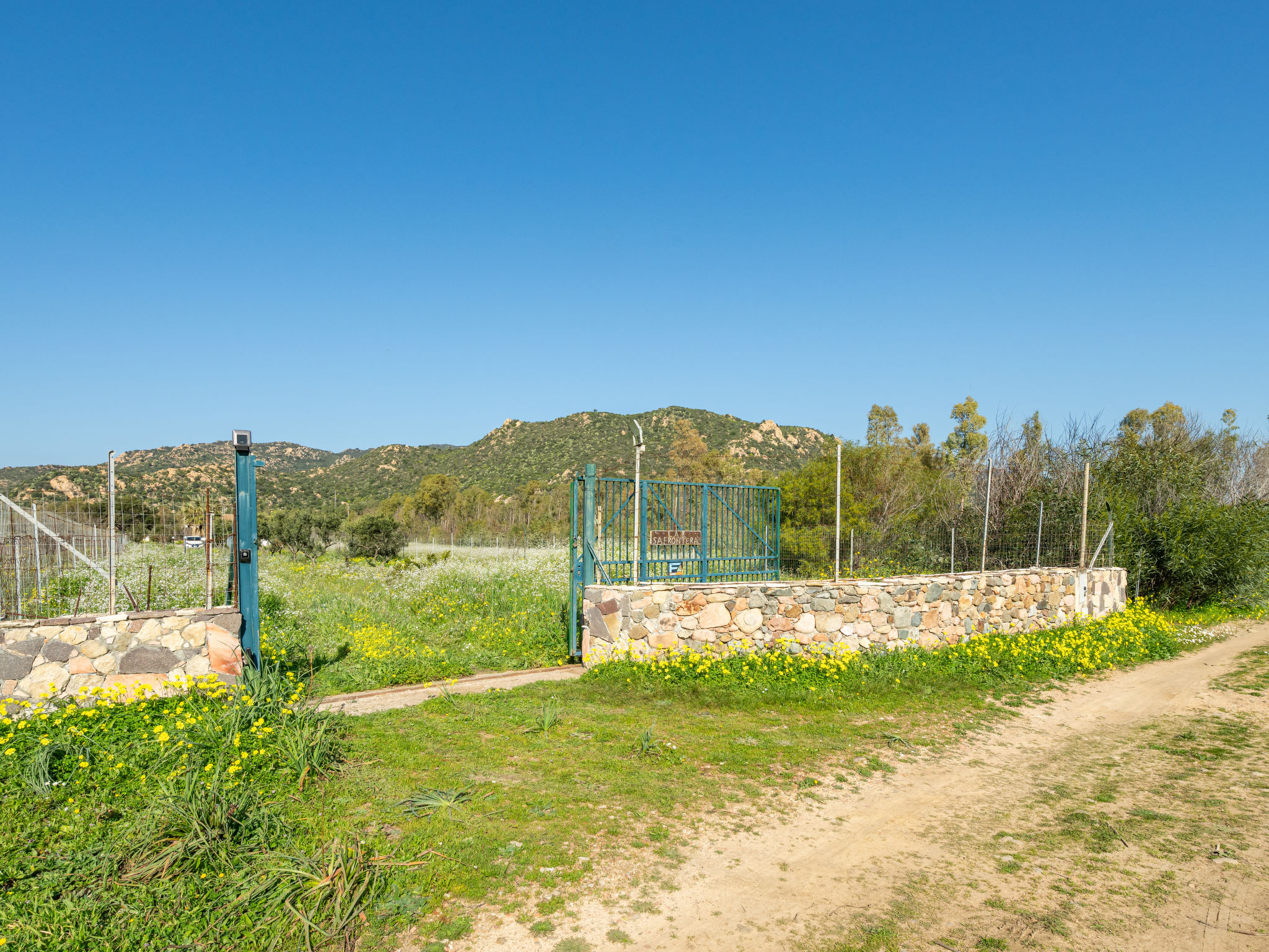 Photo of Sa Frontera