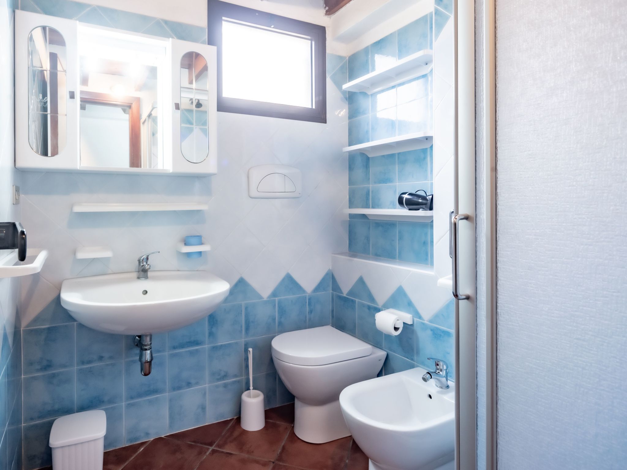 Photo of Gepflegtes Ferienhaus in Laufnähe zum Strand und mit gehobener Ausstattung