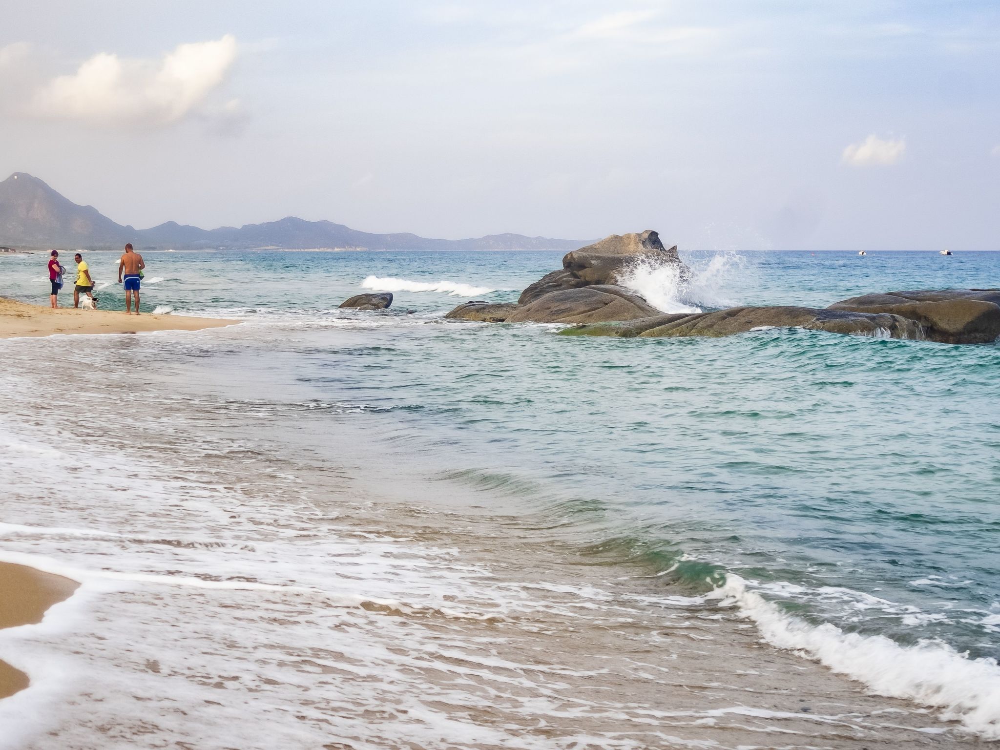 Photo of Herrliche freistehende Villa mit Meerblick und nur wenige Gehminuten vom Strand