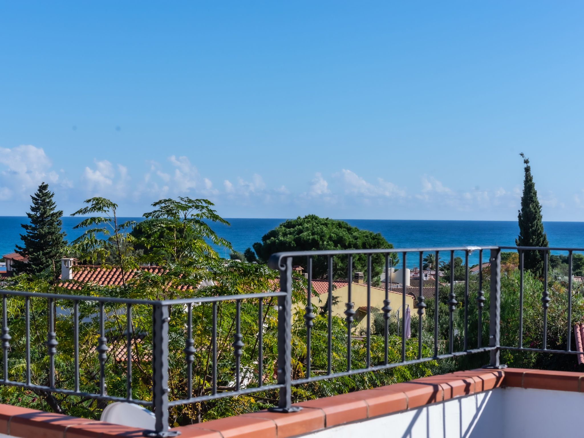 Haus in Costa Rei mit Terrasse, Garten und Grill-Dehors