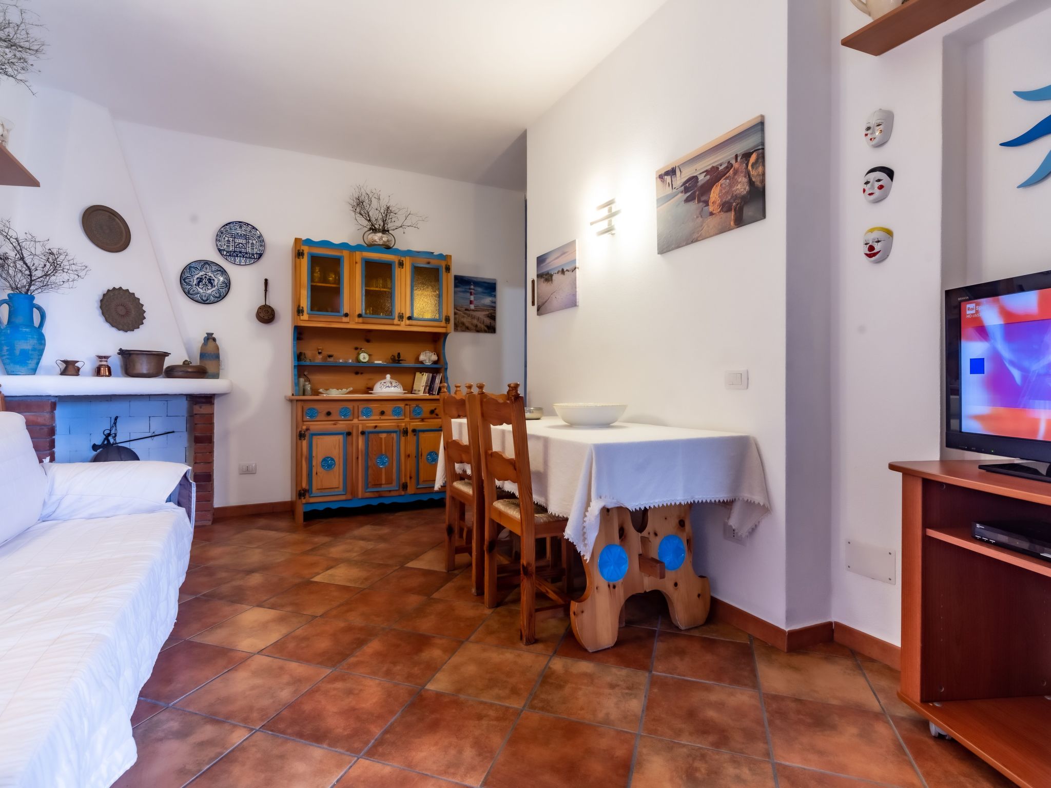 Haus in Costa Rei mit Terrasse, Garten und Grill-Dedans