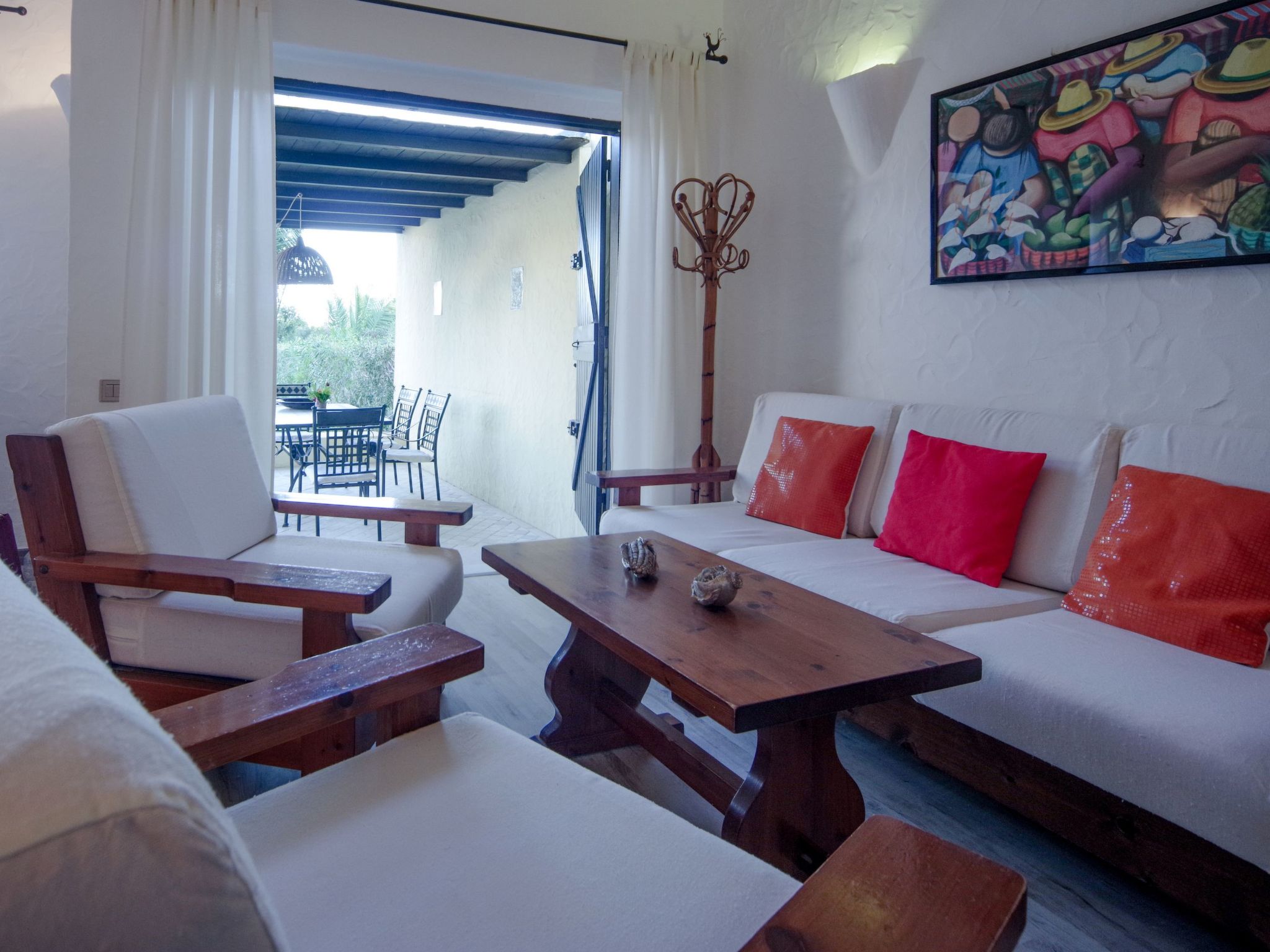 Schöne, neu renovierte Villa direkt am Strand in Costa Rei