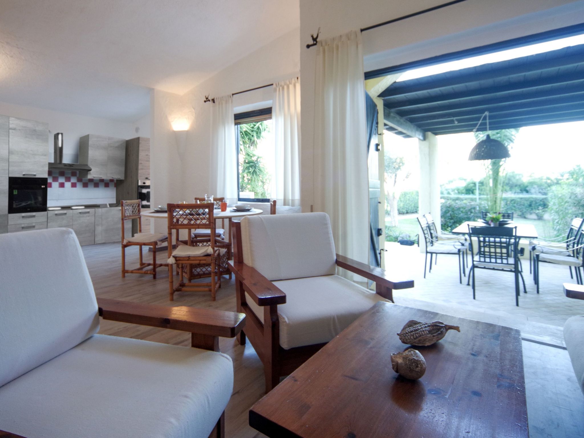 Photo of Schöne, neu renovierte Villa direkt am Strand in Costa Rei