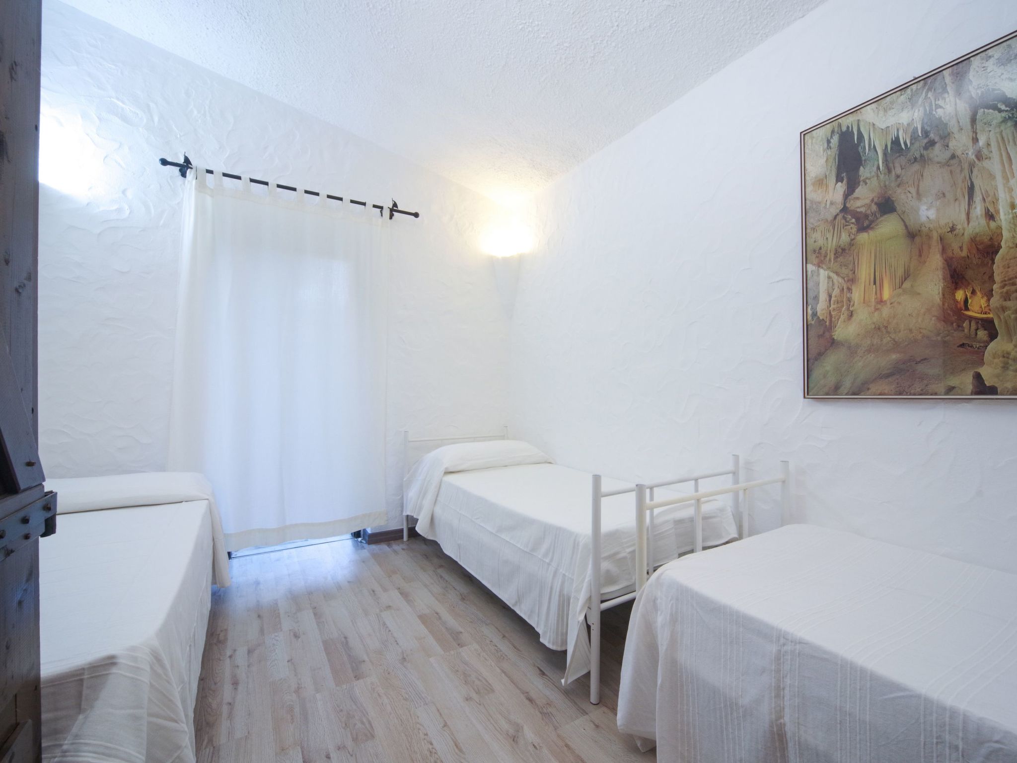 Photo of Schöne, neu renovierte Villa direkt am Strand in Costa Rei