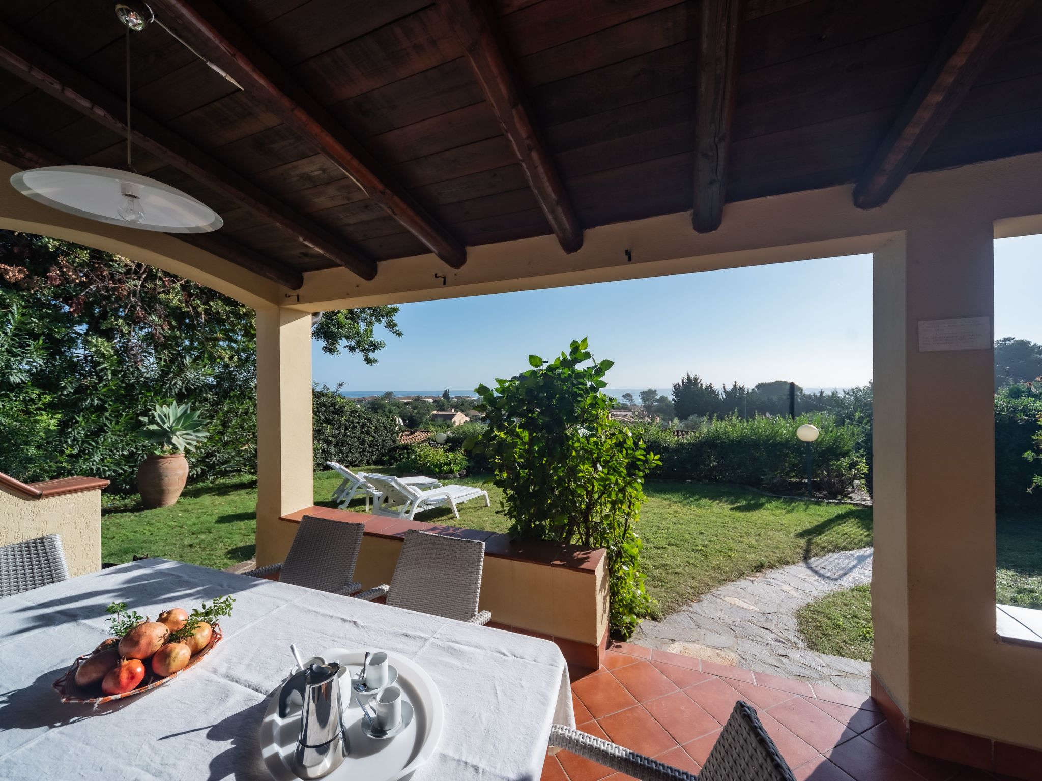 Wunderschöne freistehende Villa in kurzer Entfernung zum Strand und mit herrlic