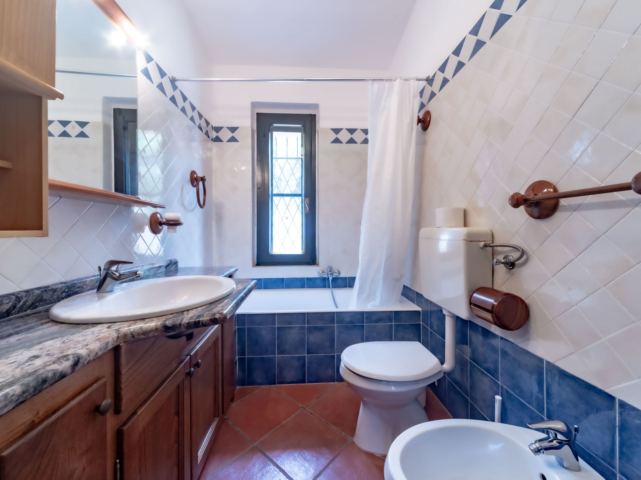 Photo of Wunderschöne freistehende Villa in kurzer Entfernung zum Strand und mit herrlic