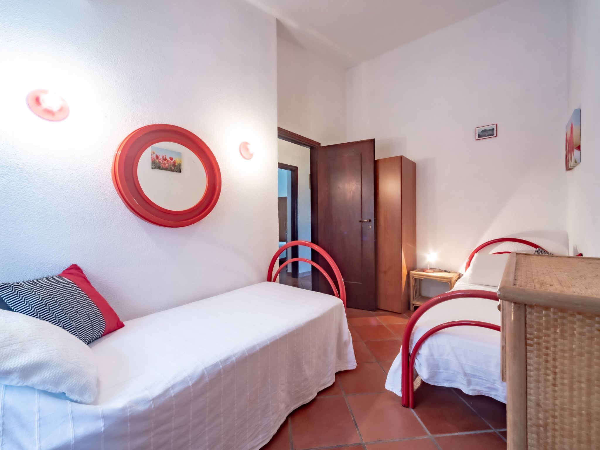 Photo of Wunderschöne freistehende Villa in kurzer Entfernung zum Strand und mit herrlic