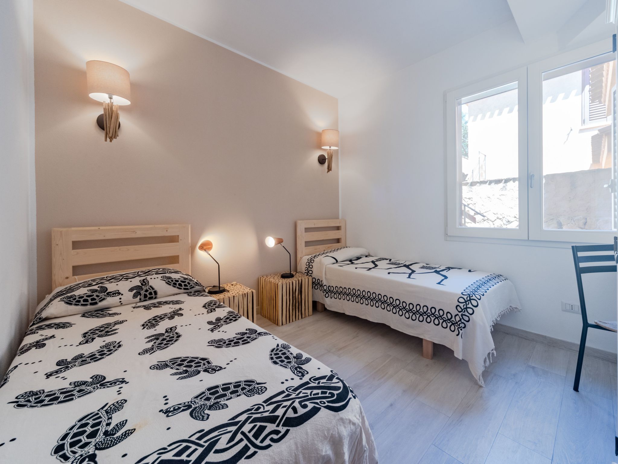 Photo of Moderne Villa mit atemberaubendem Blick auf die Küste