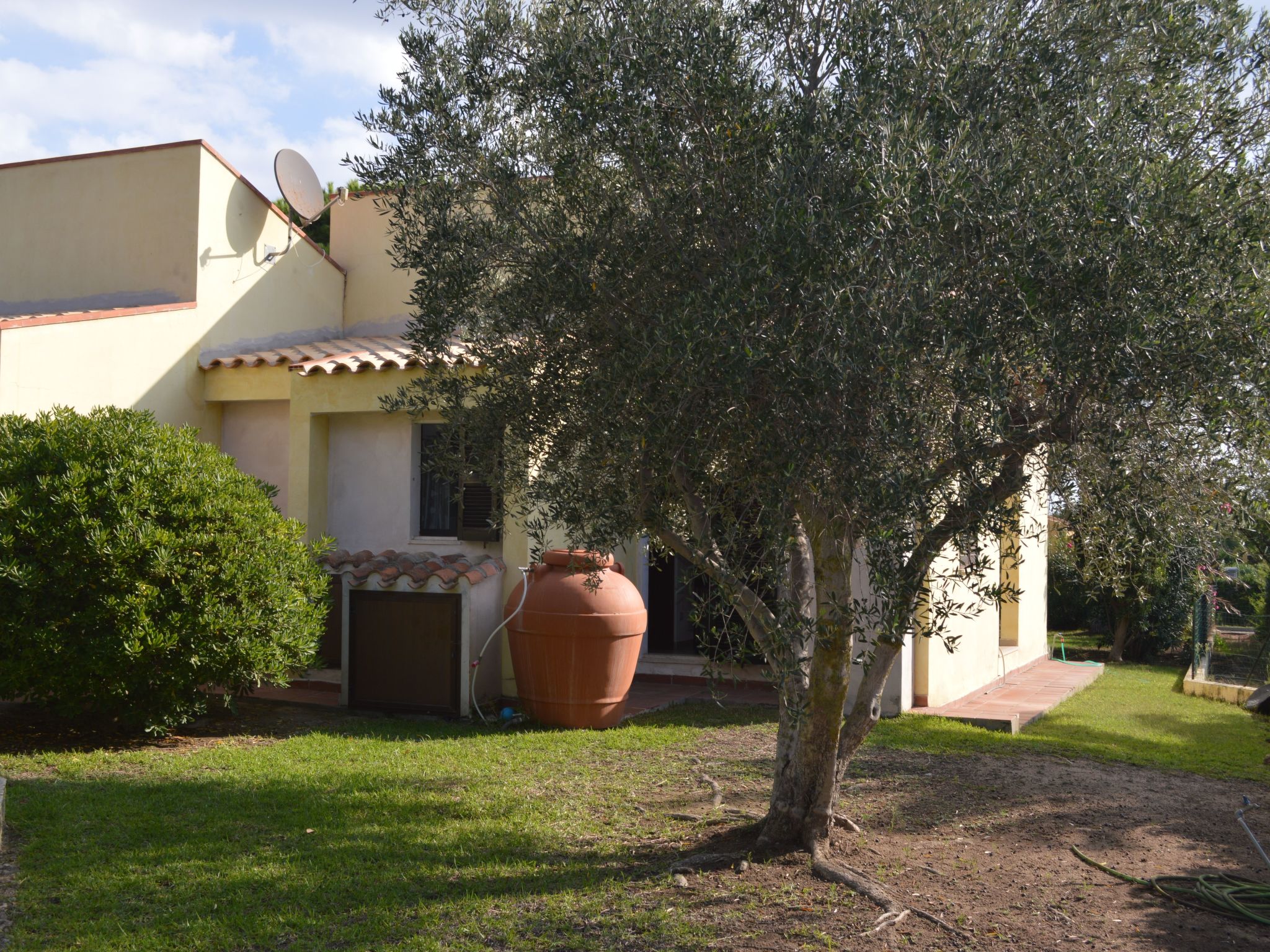 Photo of Neu Valmar Drei-Zimmer-Wohnung 34-35