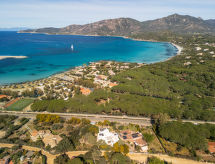 Casa de vacaciones Domus Ema