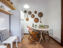Maison Surf