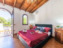 Sant'Andrea: Authentiek vakantiehuis op 130m van zee in Capitana, Sardinië - thumbnail 1