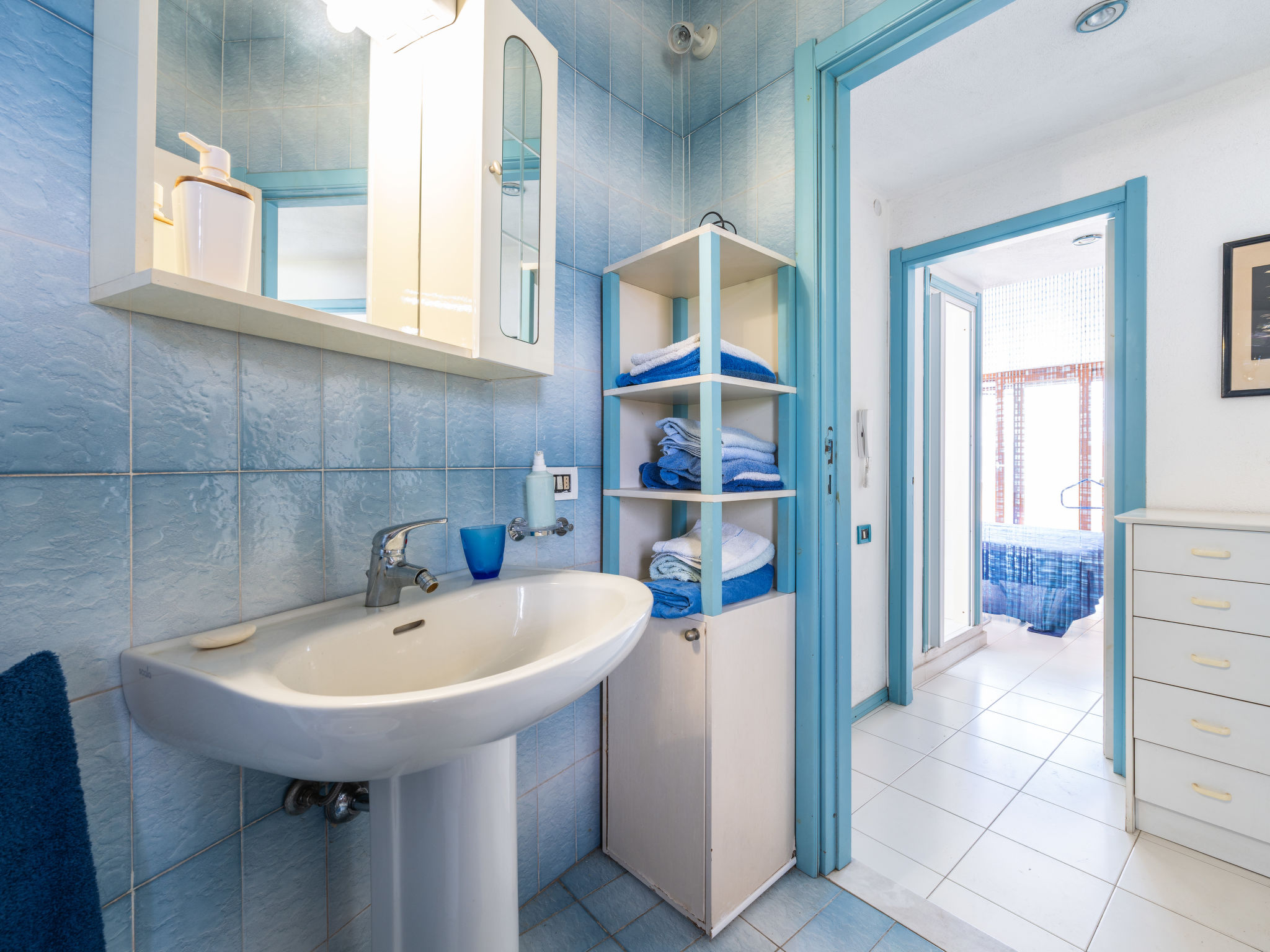 Villa Al Mare-Inside