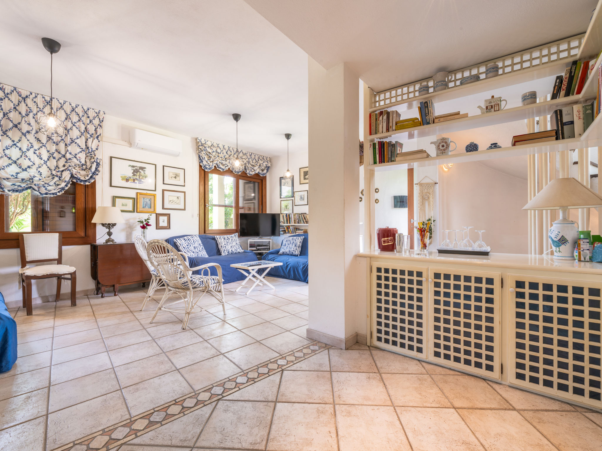Villa Al Mare-Inside