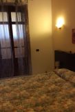 Authentiek stadsappartement met balkon in hartje Cagliari, vlakbij zee - thumbnail 4