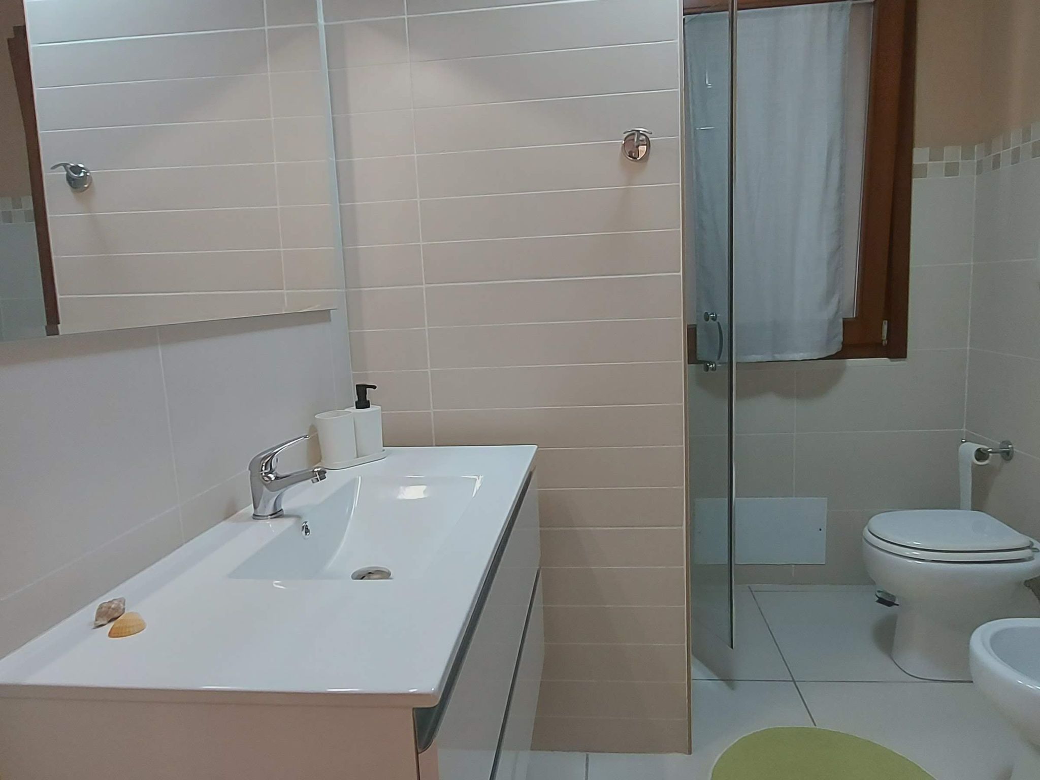 Unterkunft in der 'Villa Luigi' mit oberirdischem Pool-Drinnen