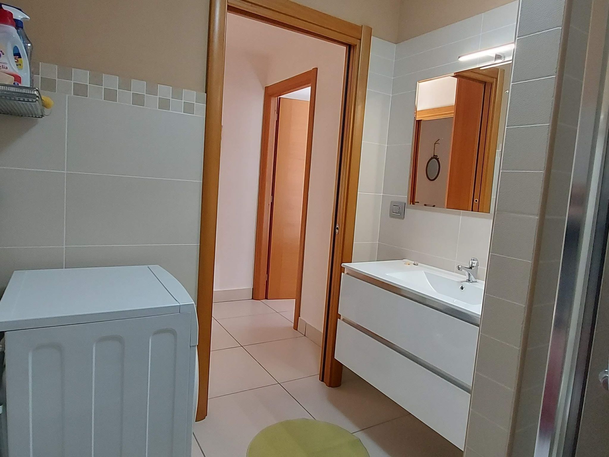 Unterkunft in der 'Villa Luigi' mit oberirdischem Pool-Drinnen