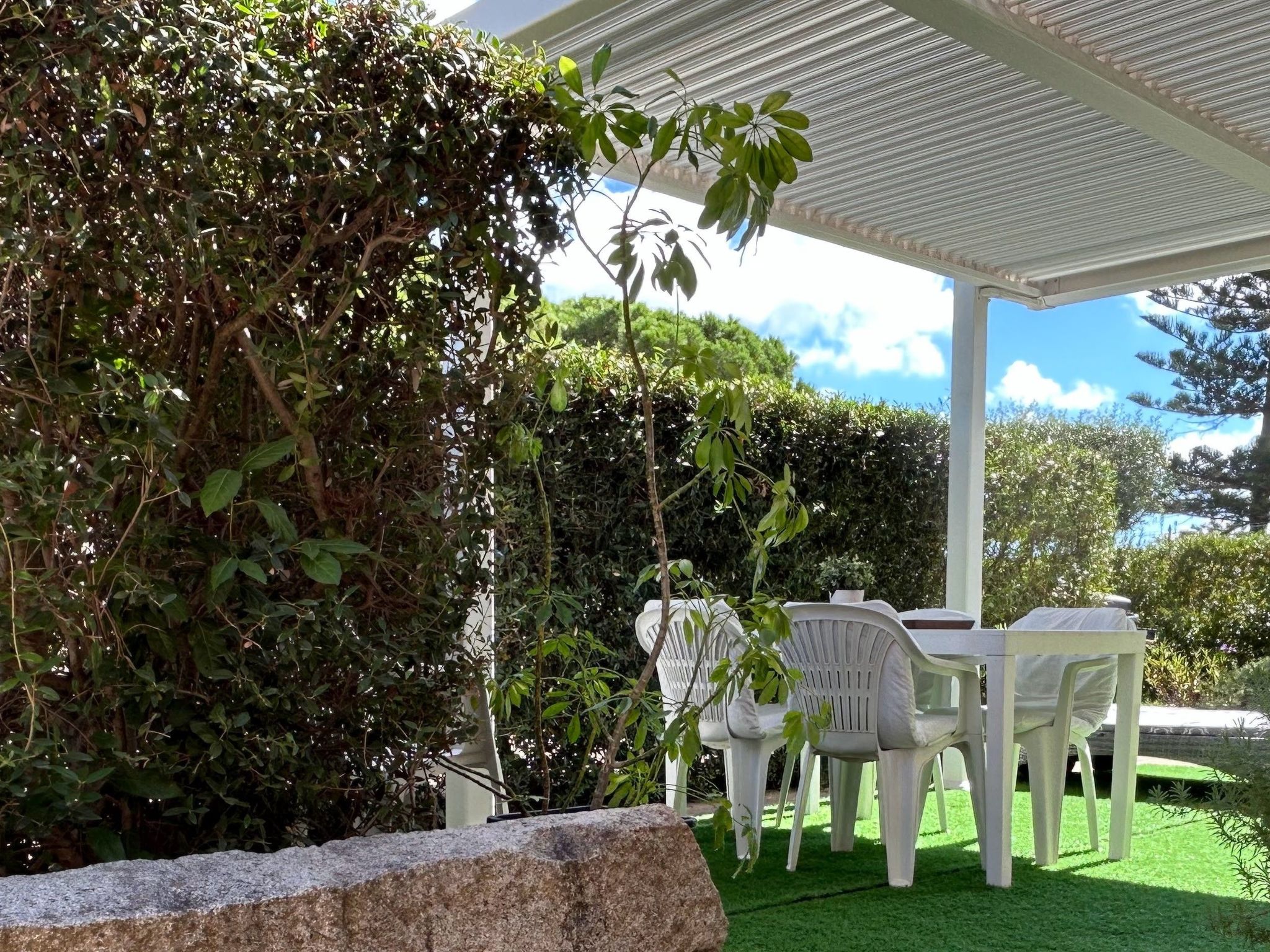 Unterkunft in der 'Villa Luigi' mit oberirdischem Pool-Drinnen