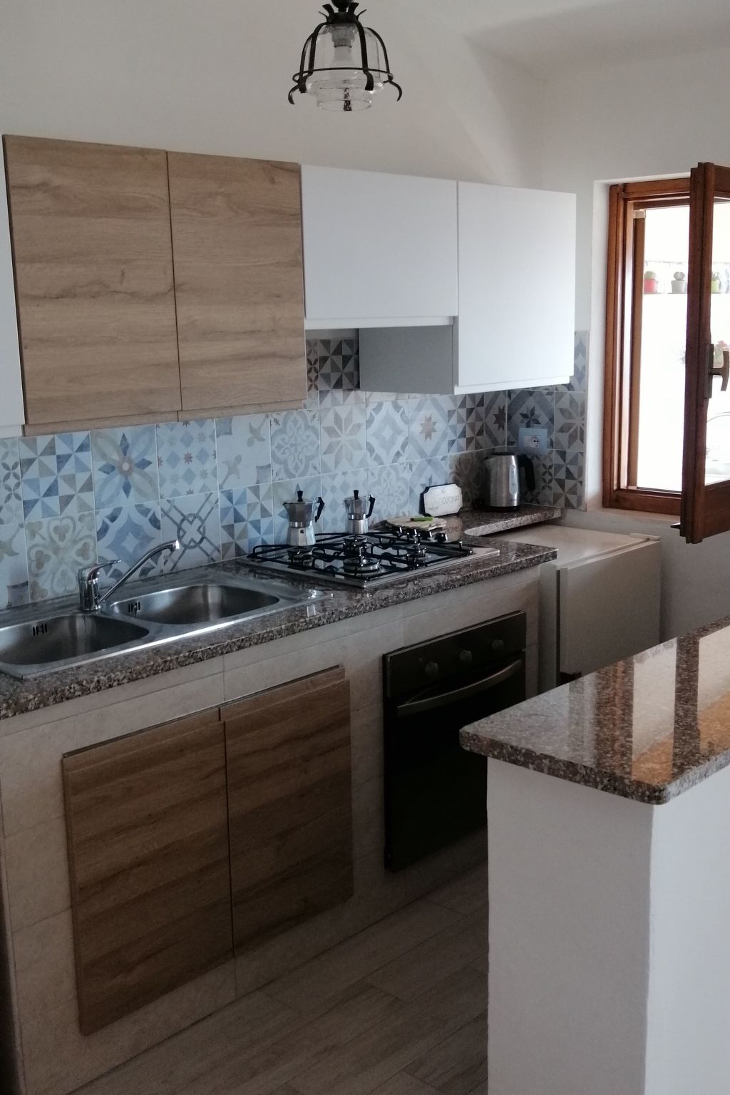 Arcaidu Apartment mit bezaubernder Aussicht-Image-tags.info