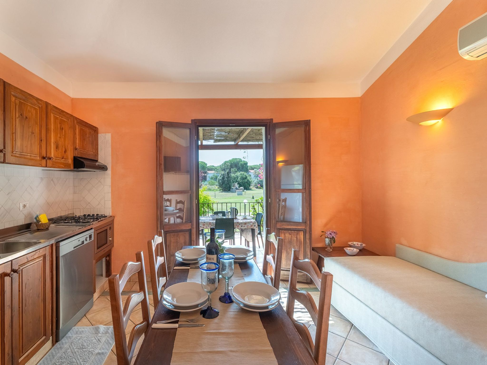 Kitchen / Dining Room